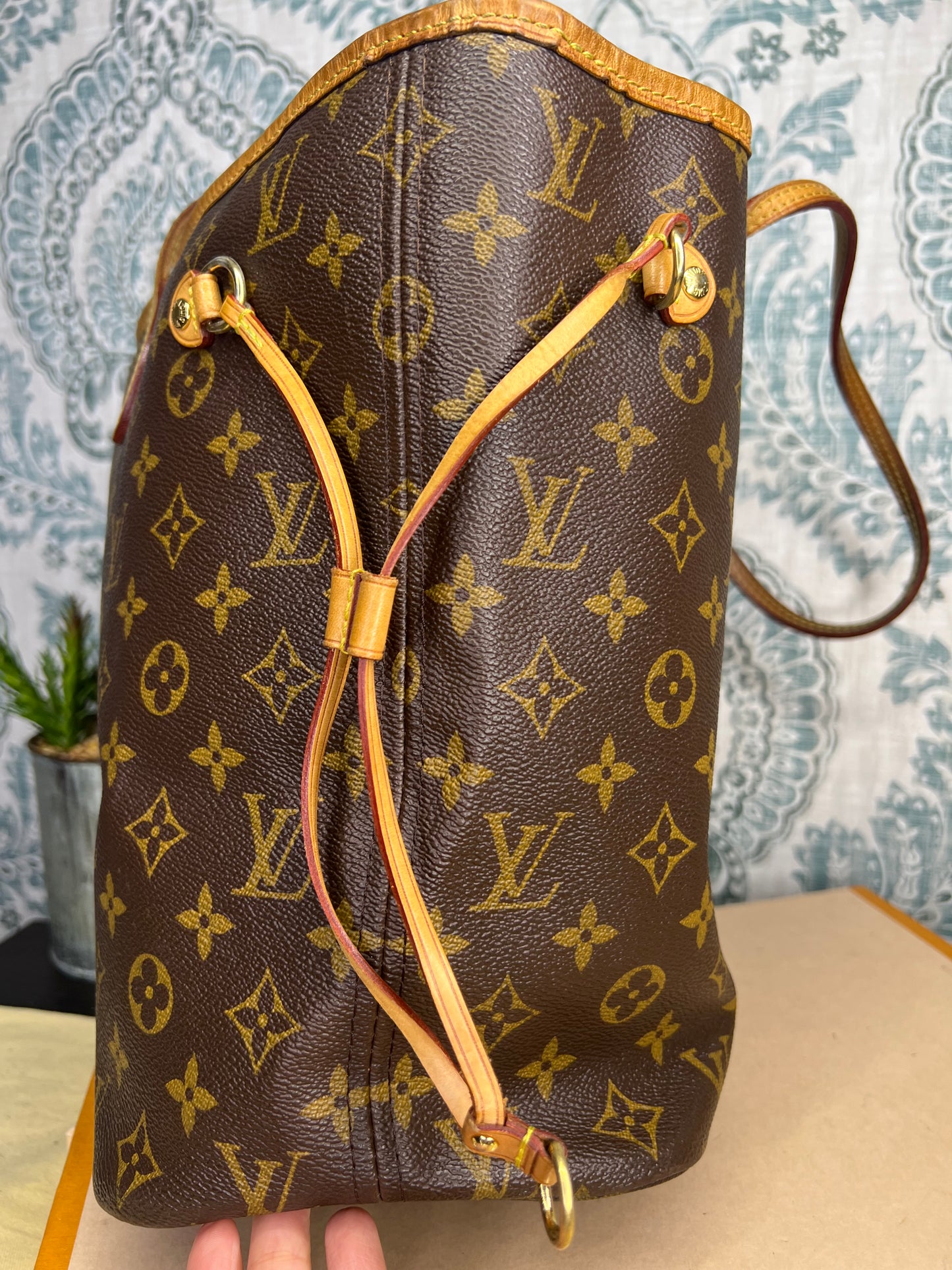 Louis Vuitton Neverfull MM