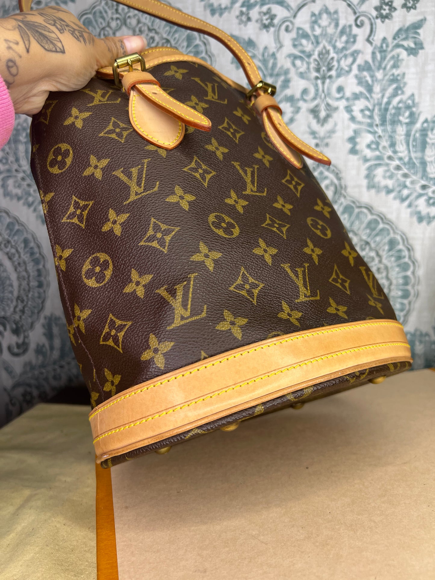 Louis Vuitton Bucket PM
