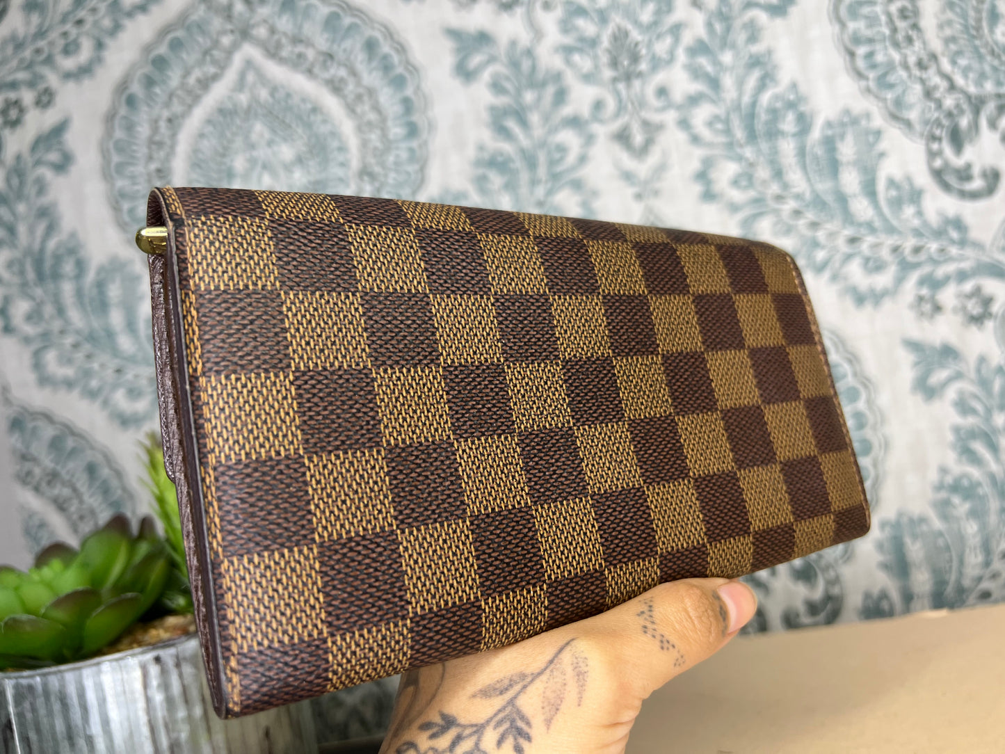 Louis Vuitton Sarah Damier Ebene Wallet