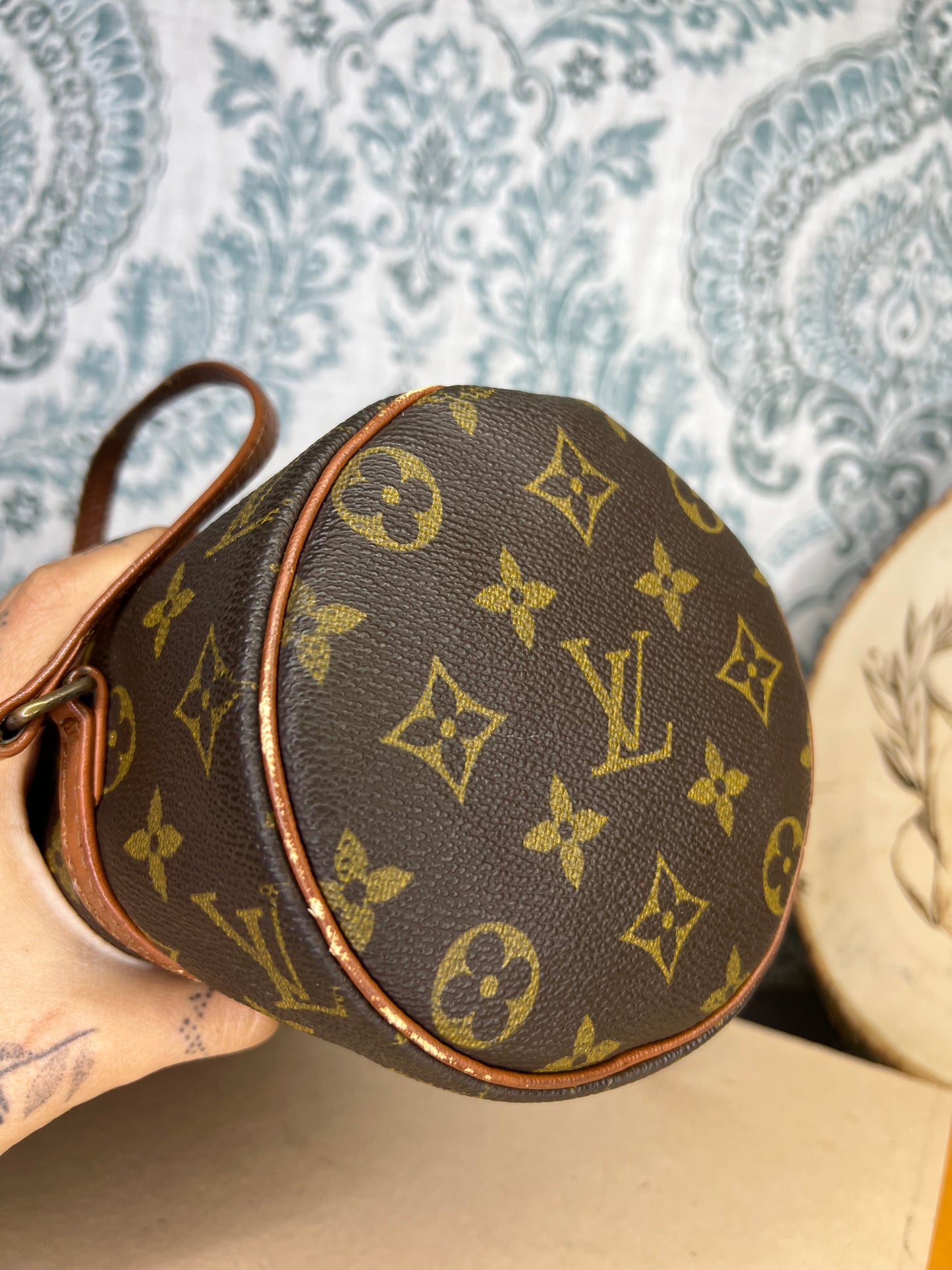 Louis Vuitton Papillon 26