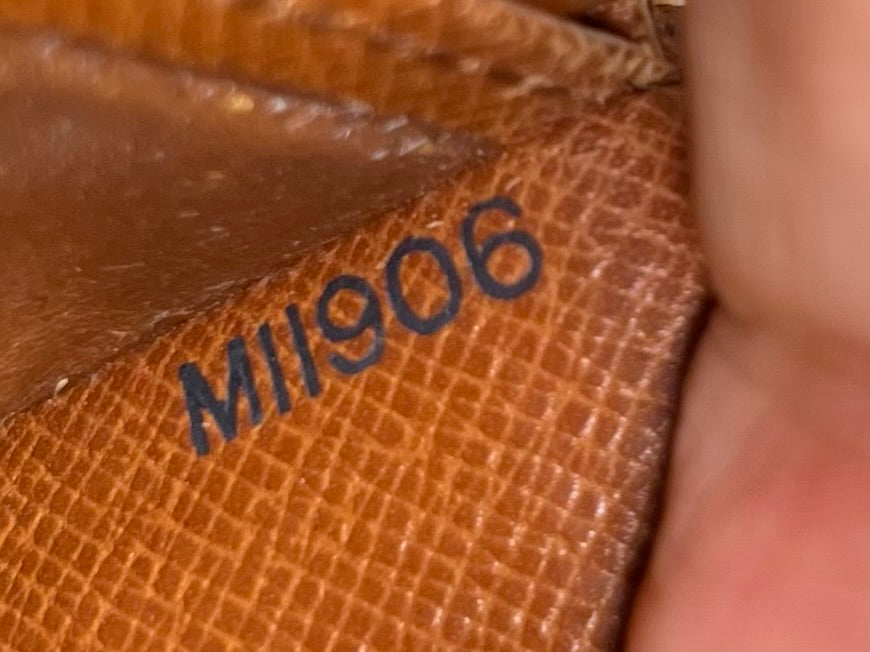 Monogram Long Wallet