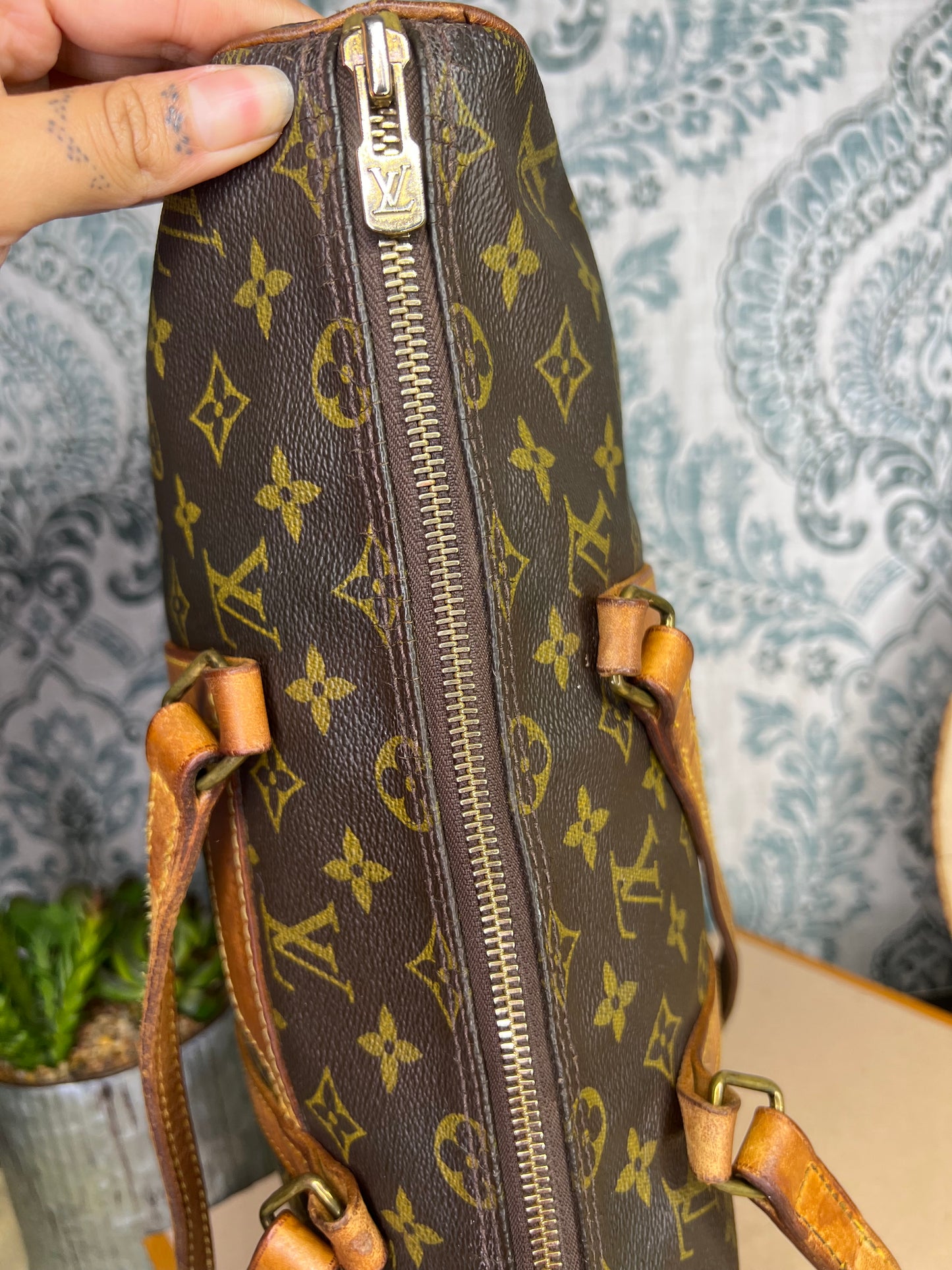 Louis Vuitton Exclusivite Edition 11 Shoulder Bag