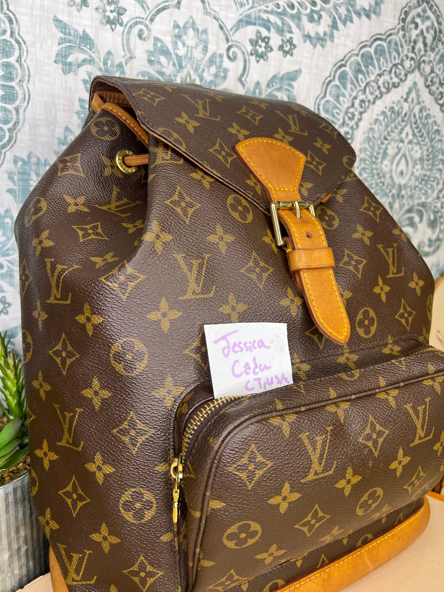 Louis Vuitton Montsouris GM