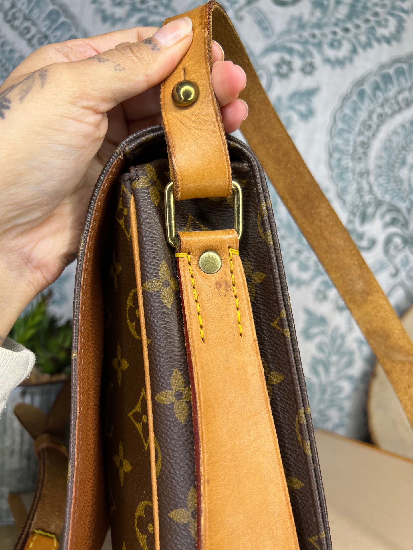 Louis Vuitton Cartouchiere GM