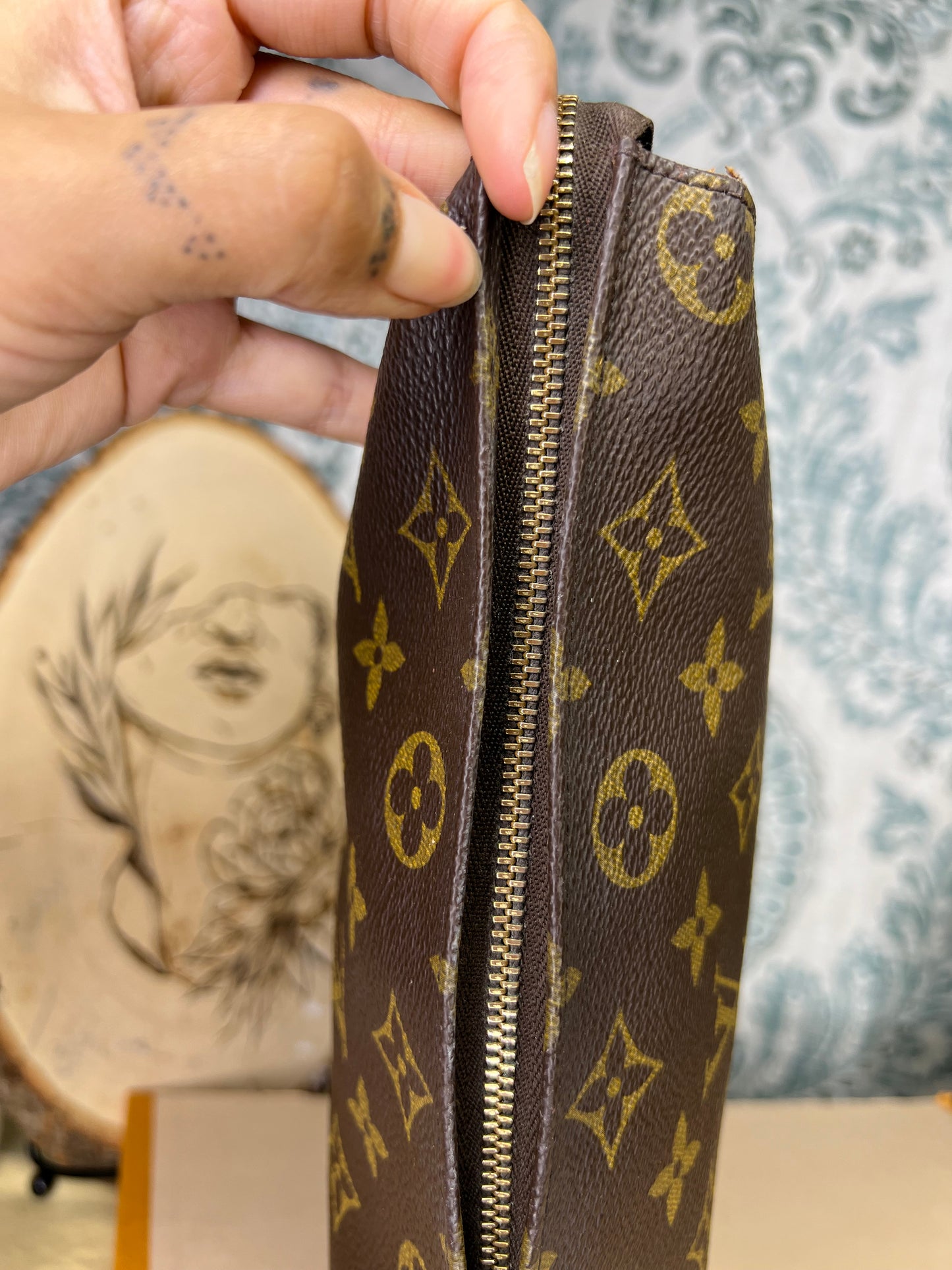 Monogram Toiletry 26