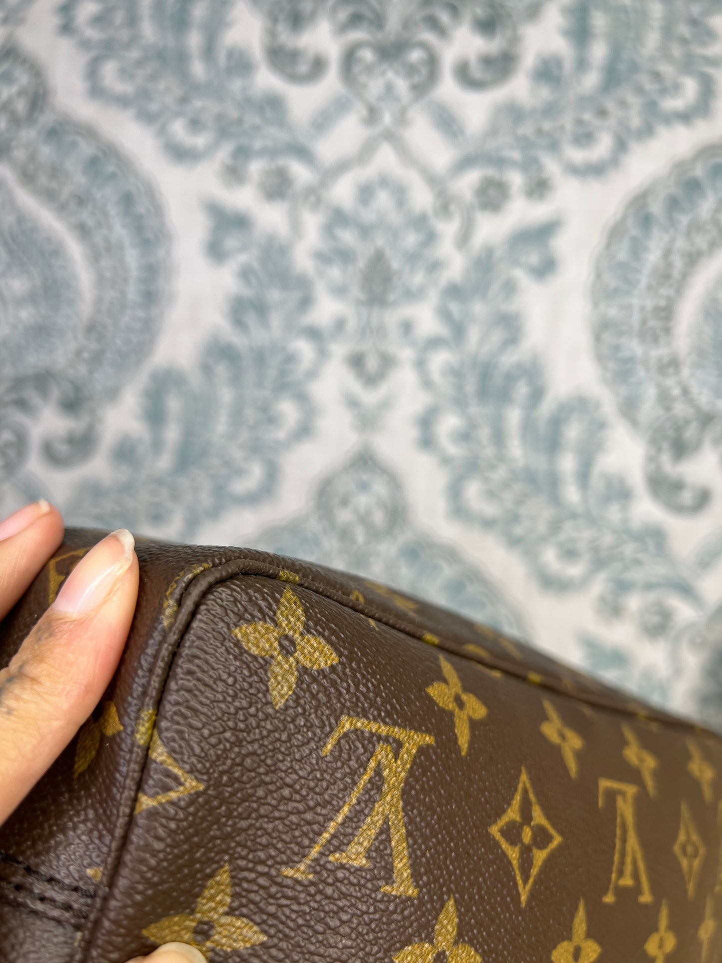 Louis Vuitton Trousse 23