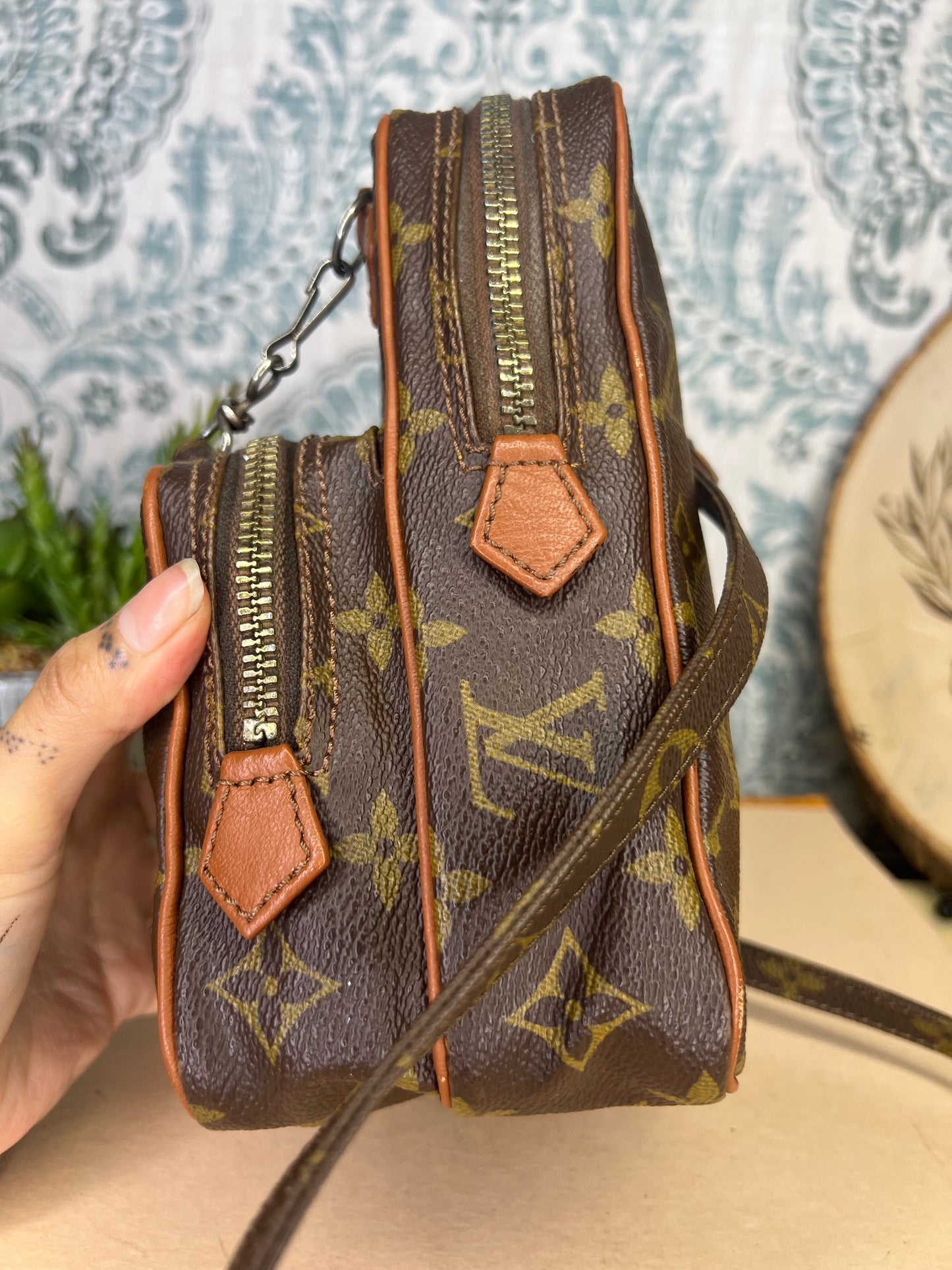 Louis Vuitton Vintage Amazone