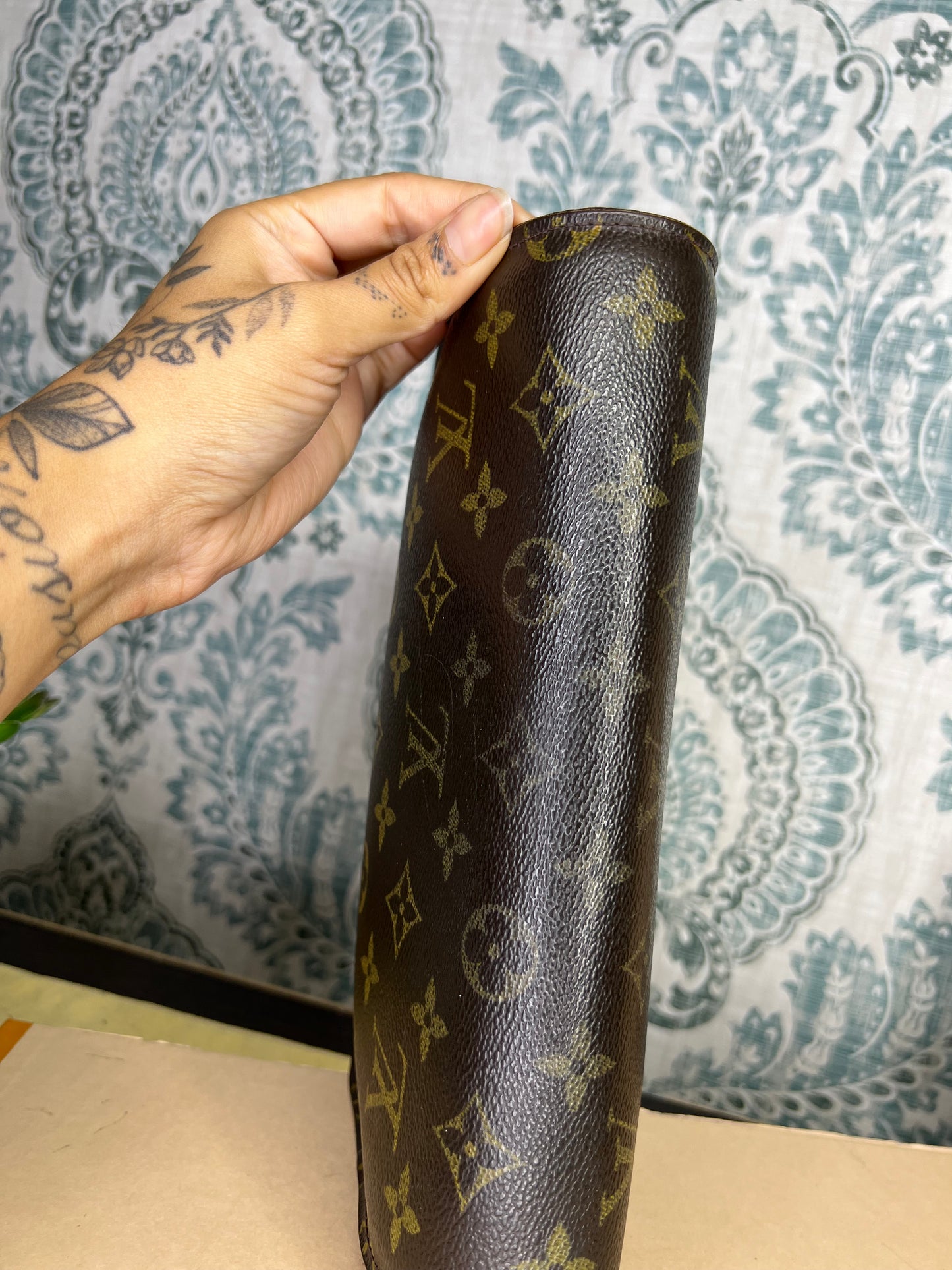Louis Vuitton Orsay Clutch
