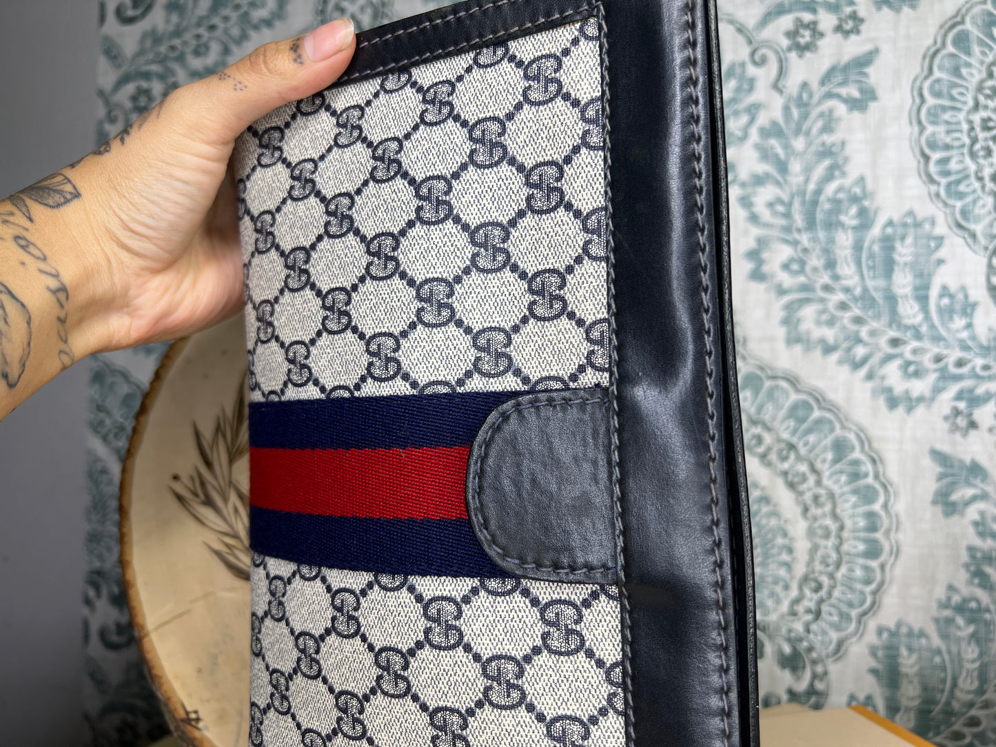 Gucci Parfum Navy Sherry Line Clutch