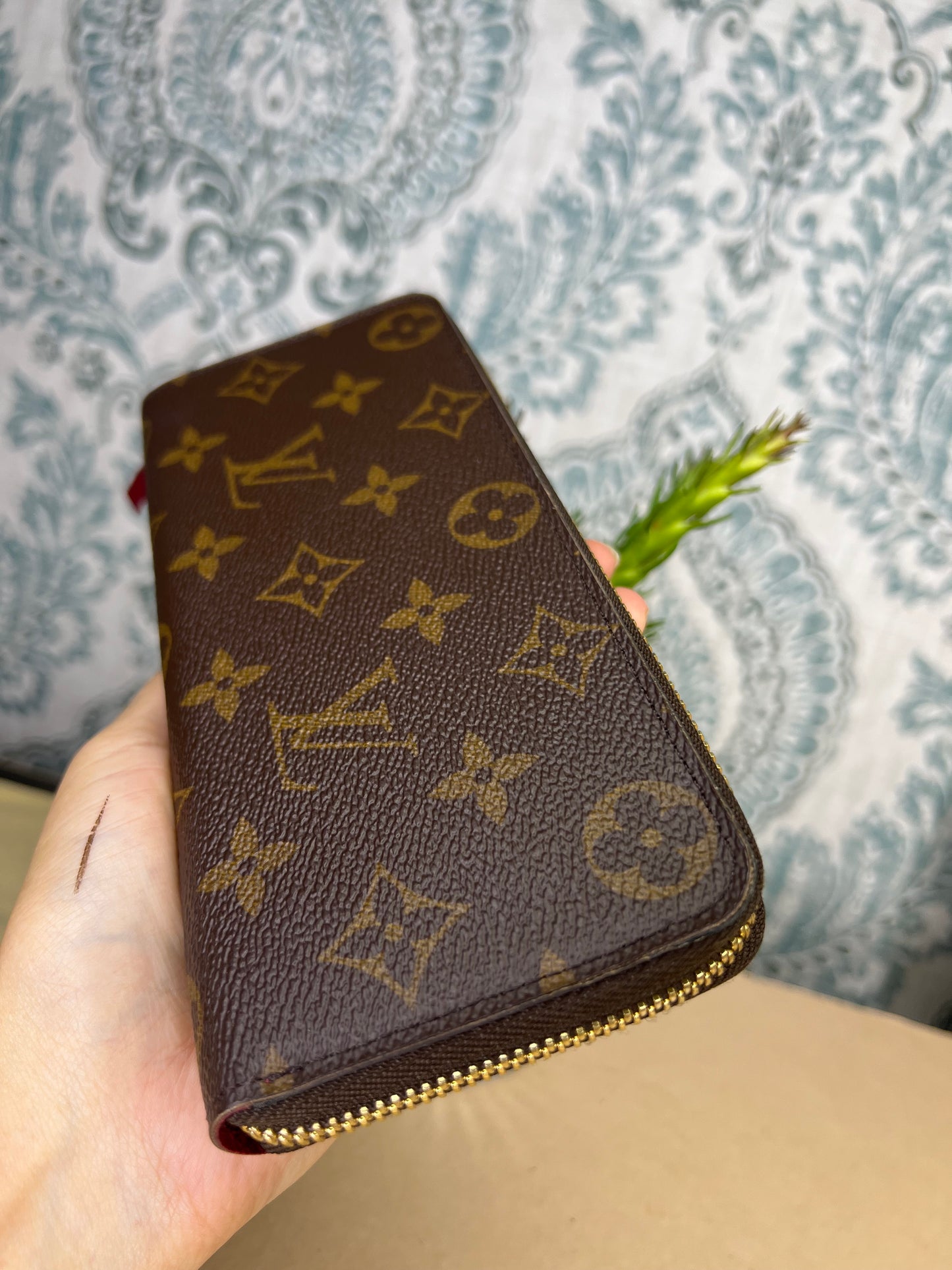Louis Vuitton Fuschia Clemence Wallet