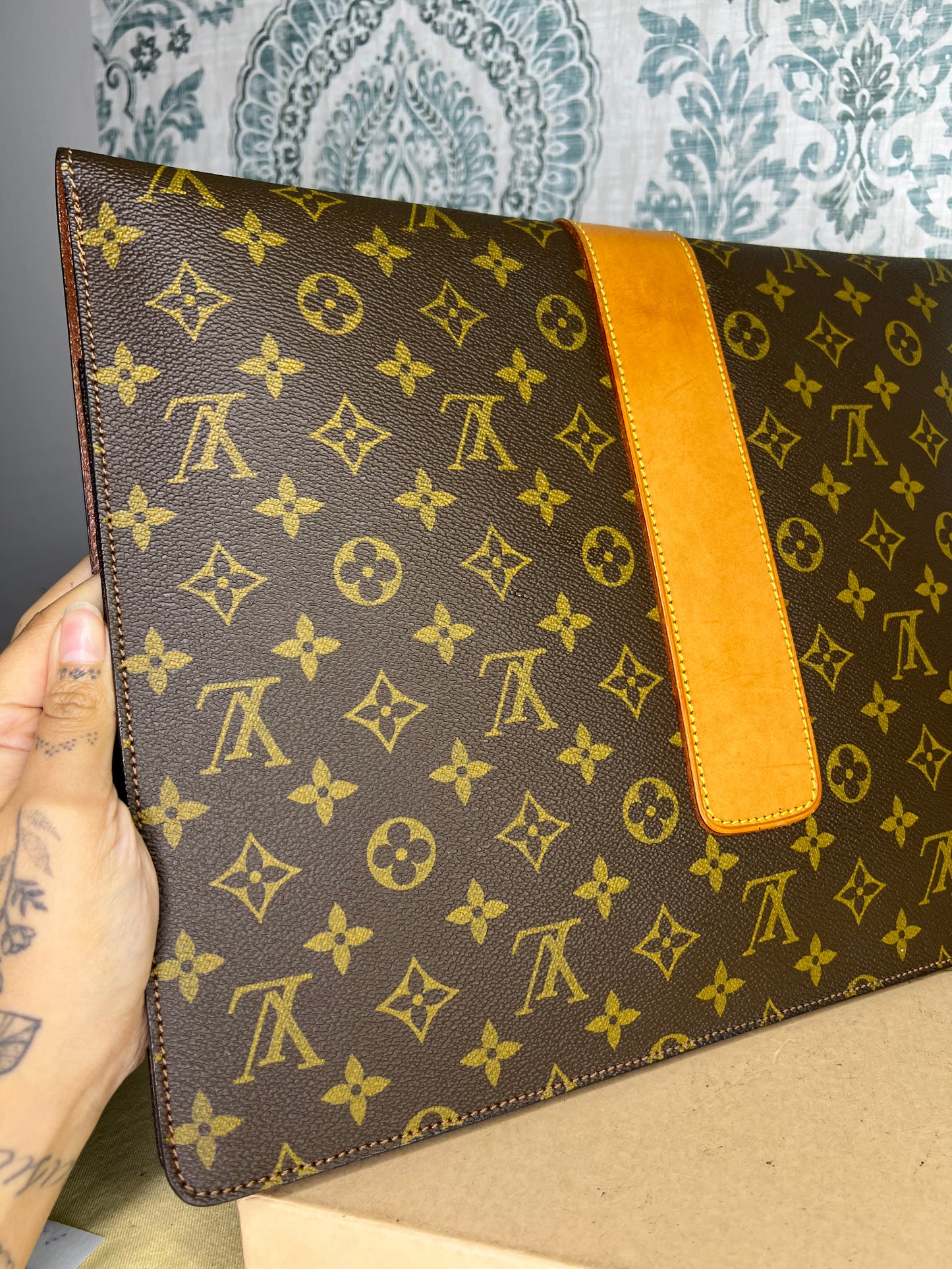 Lena Portfolio Case