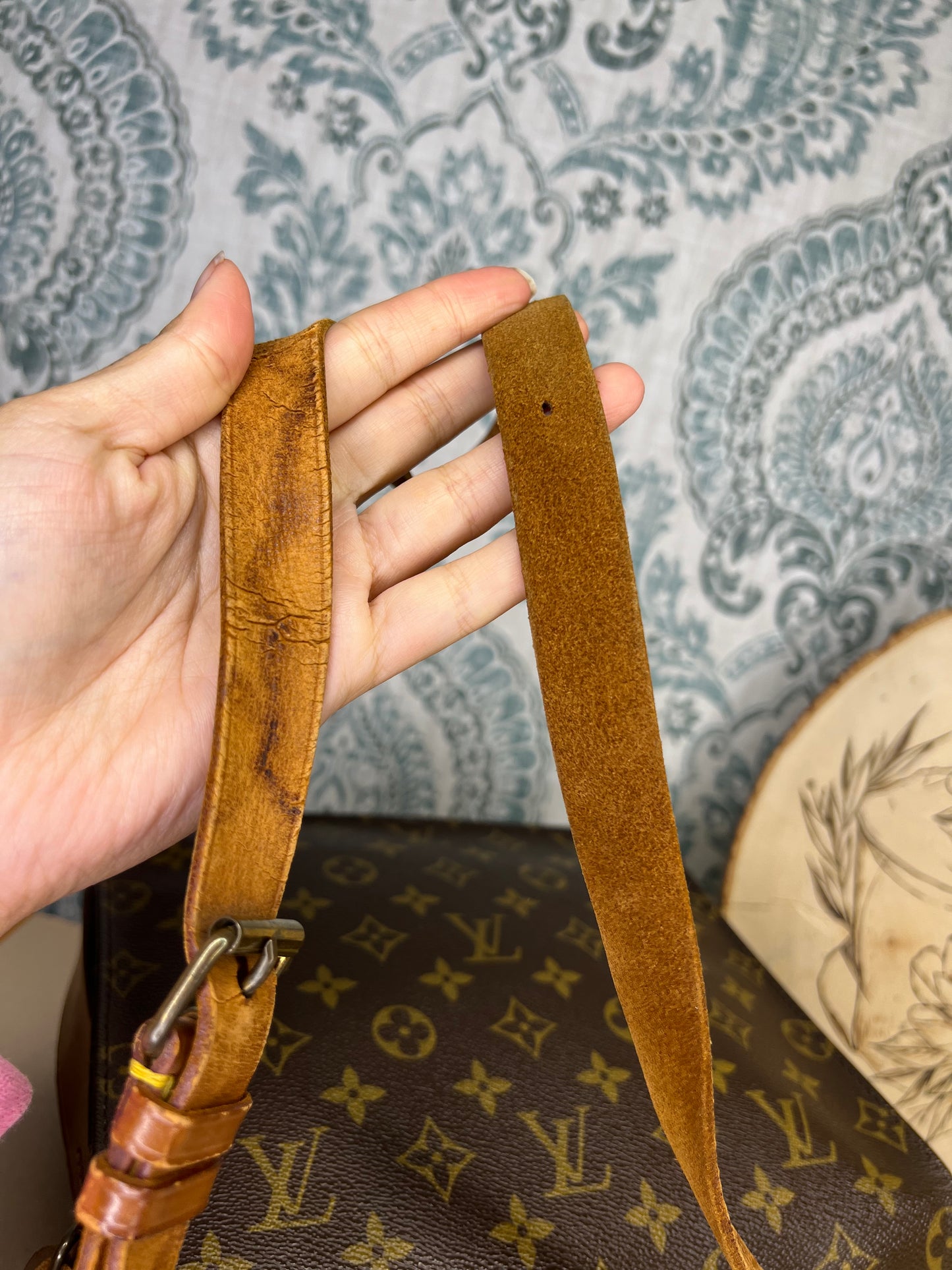 Louis Vuitton Cartouchiere GM