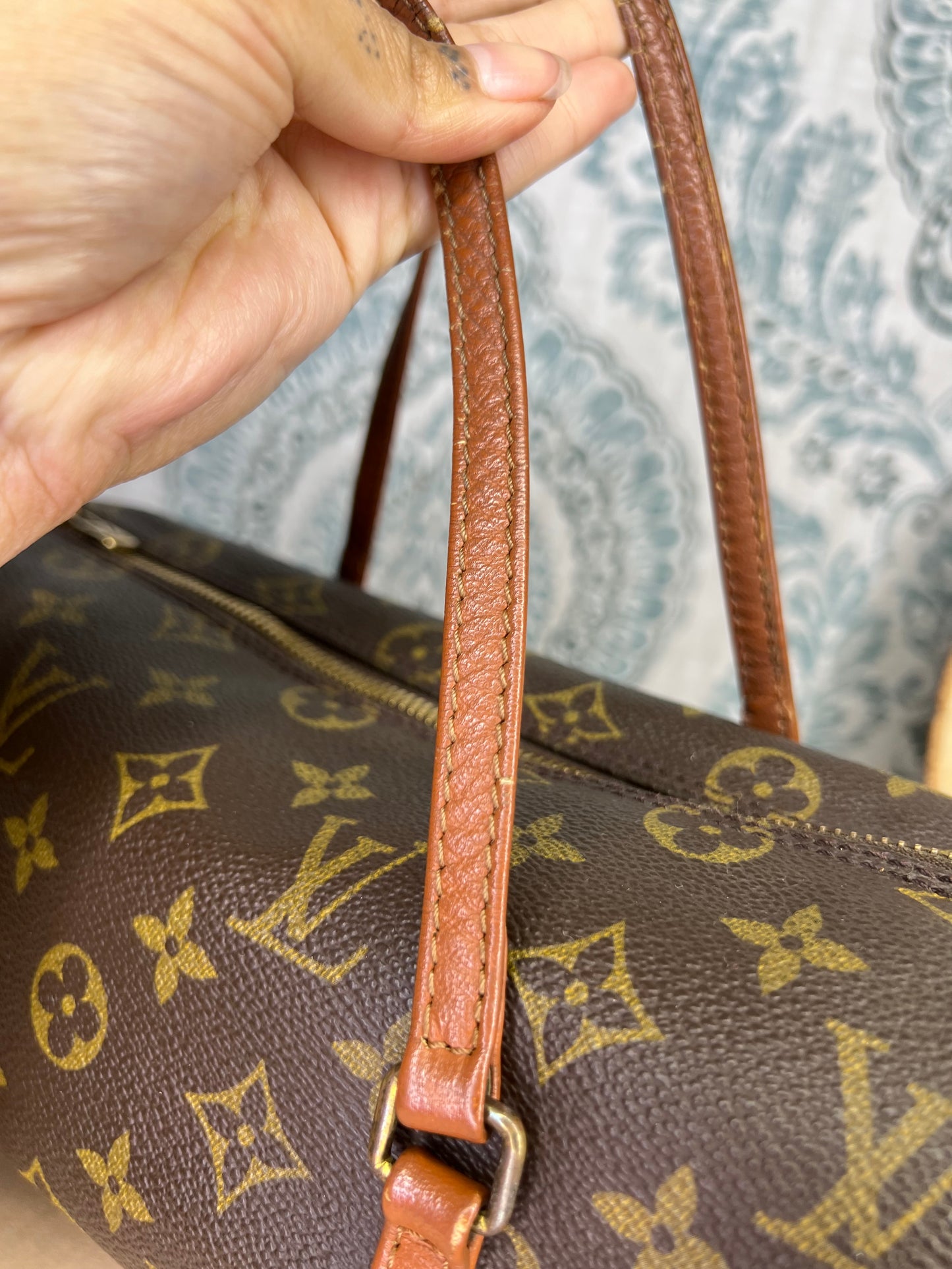 Louis Vuitton Papillon 26