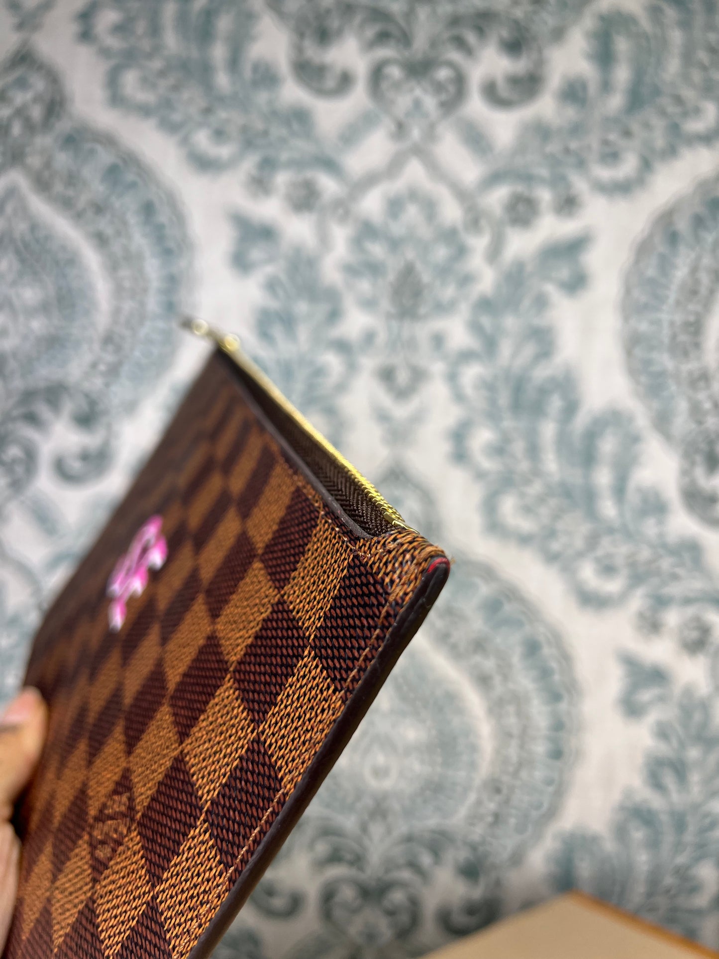 Louis Vuitton Neverfull Pochette Pouch Damier Ebene