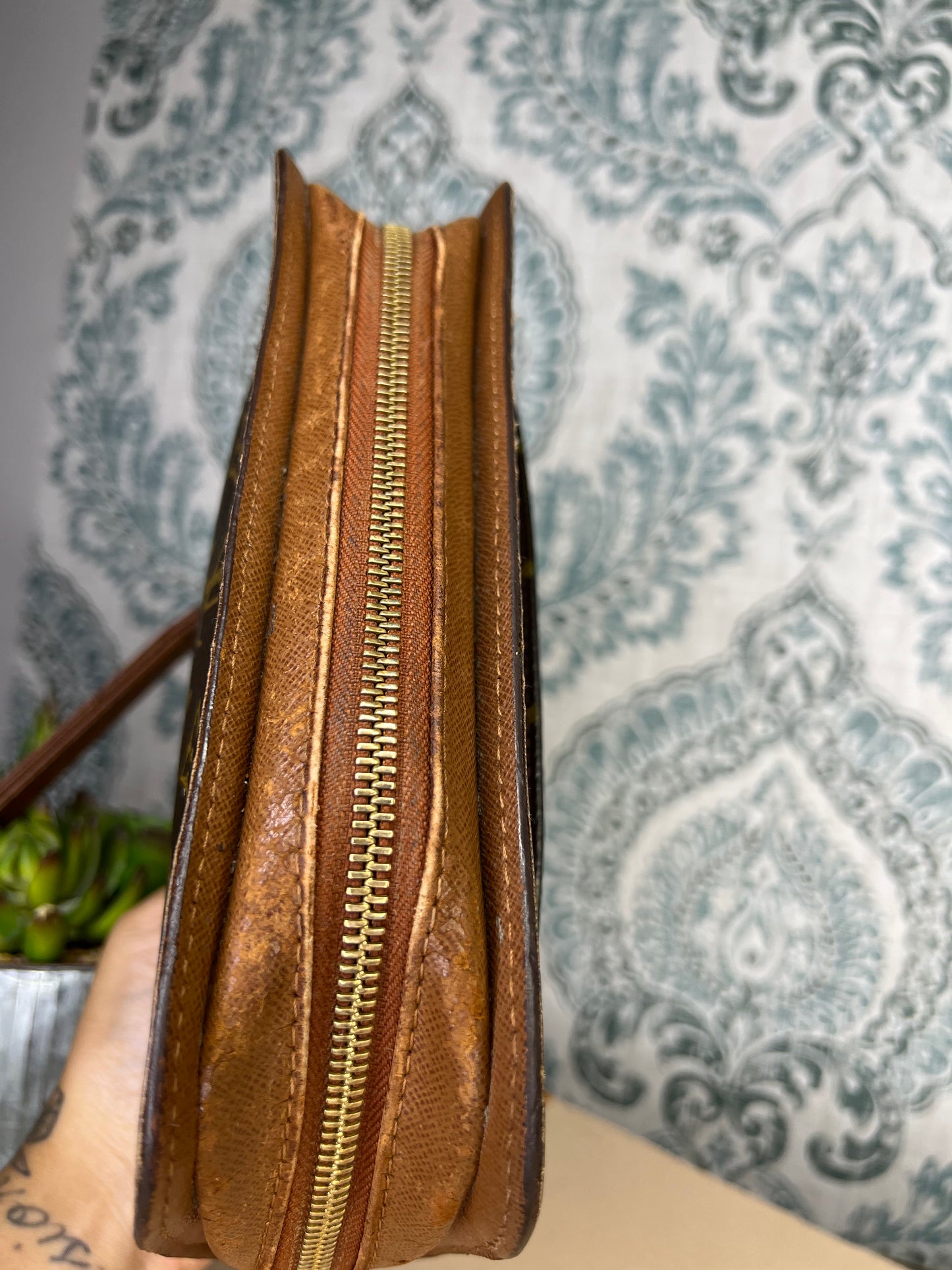 Louis Vuitton Orsay Clutch
