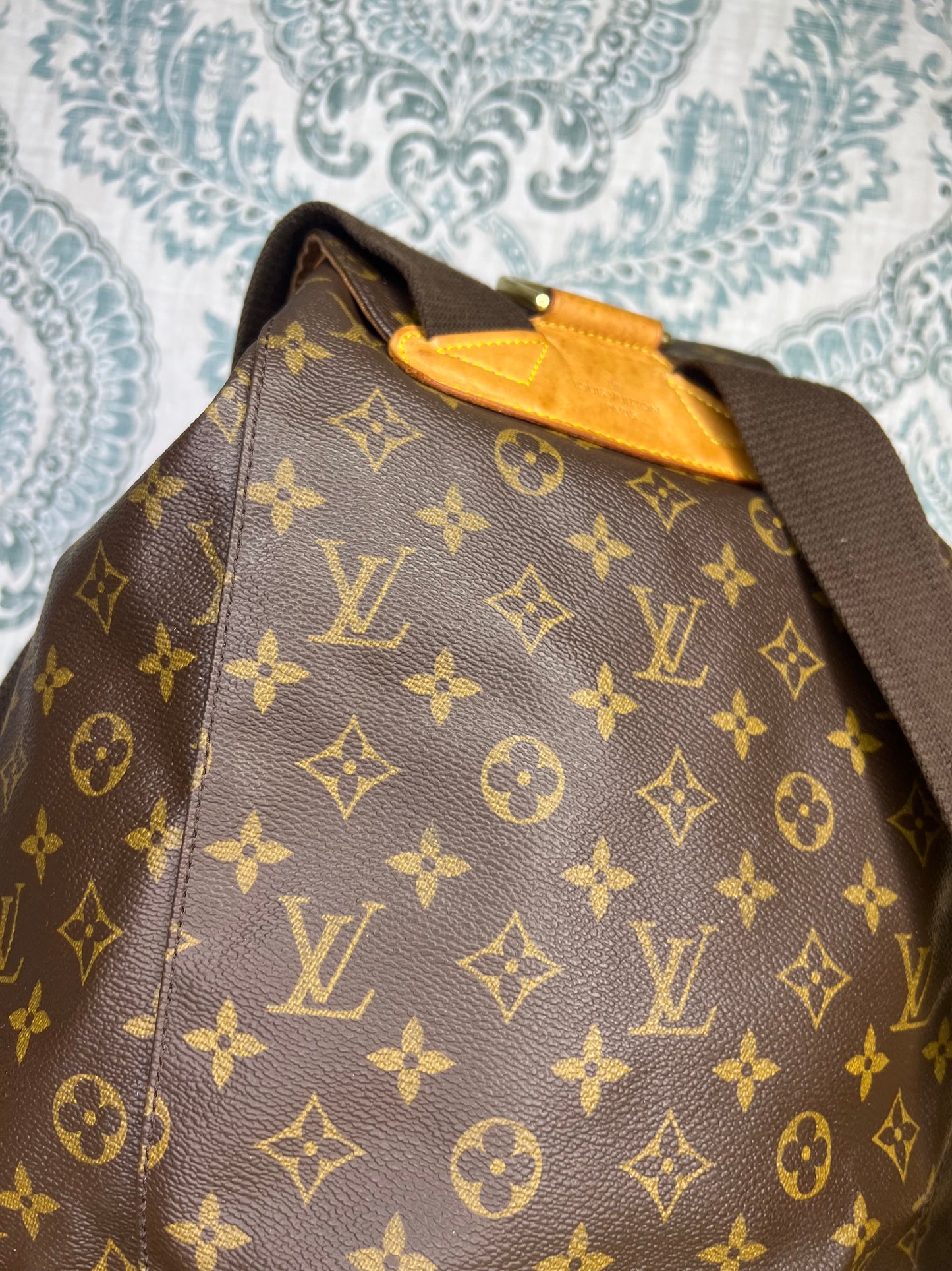 Louis Vuitton Montsouris GM