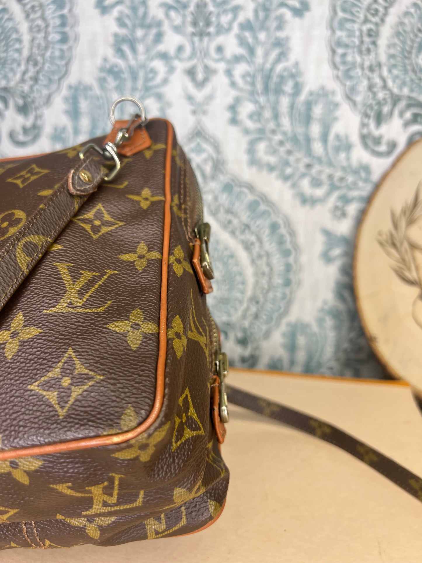 Louis Vuitton Vintage Amazone