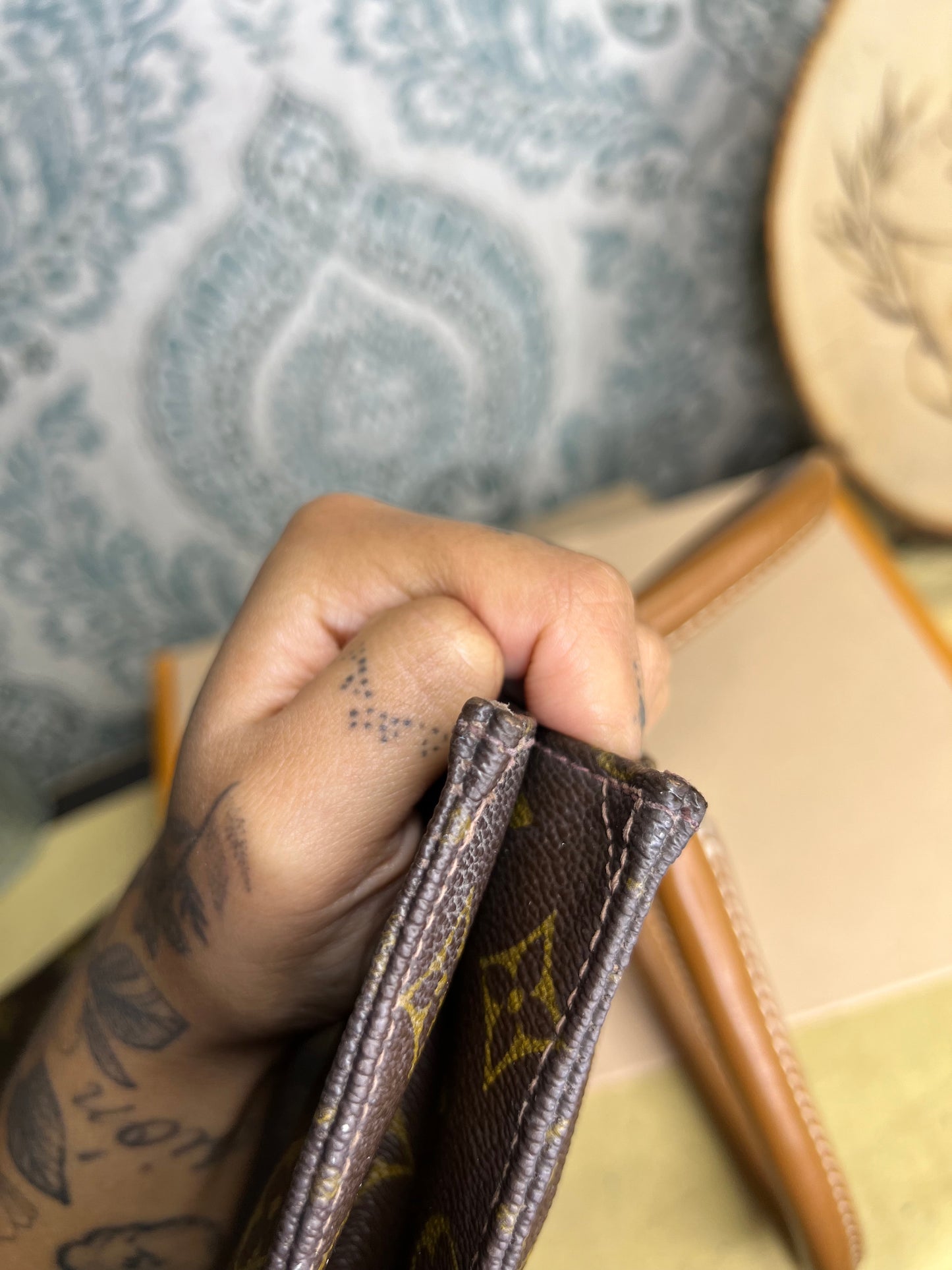 Louis Vuitton French Company Sac Plat