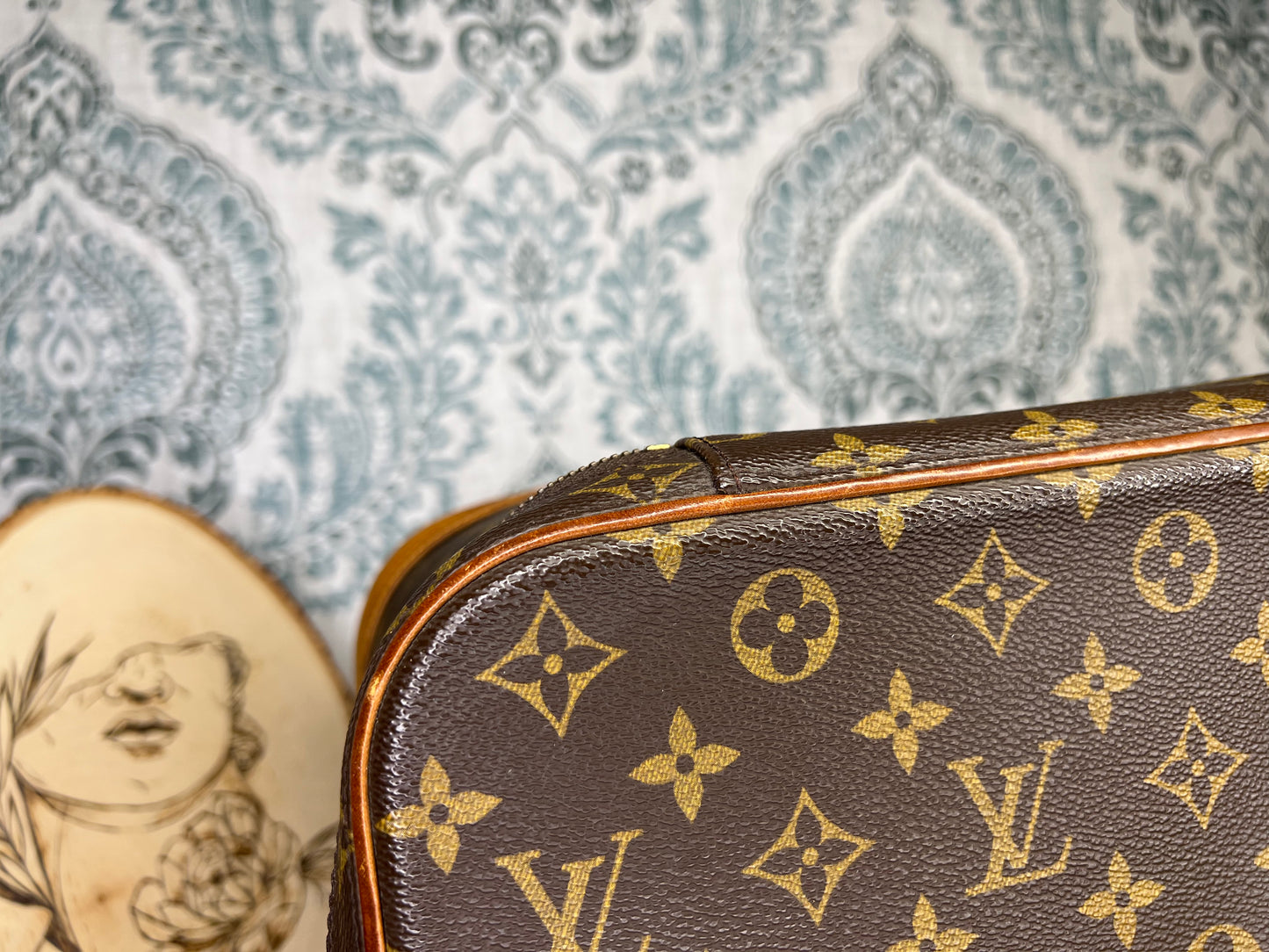 Nice Vanity Case