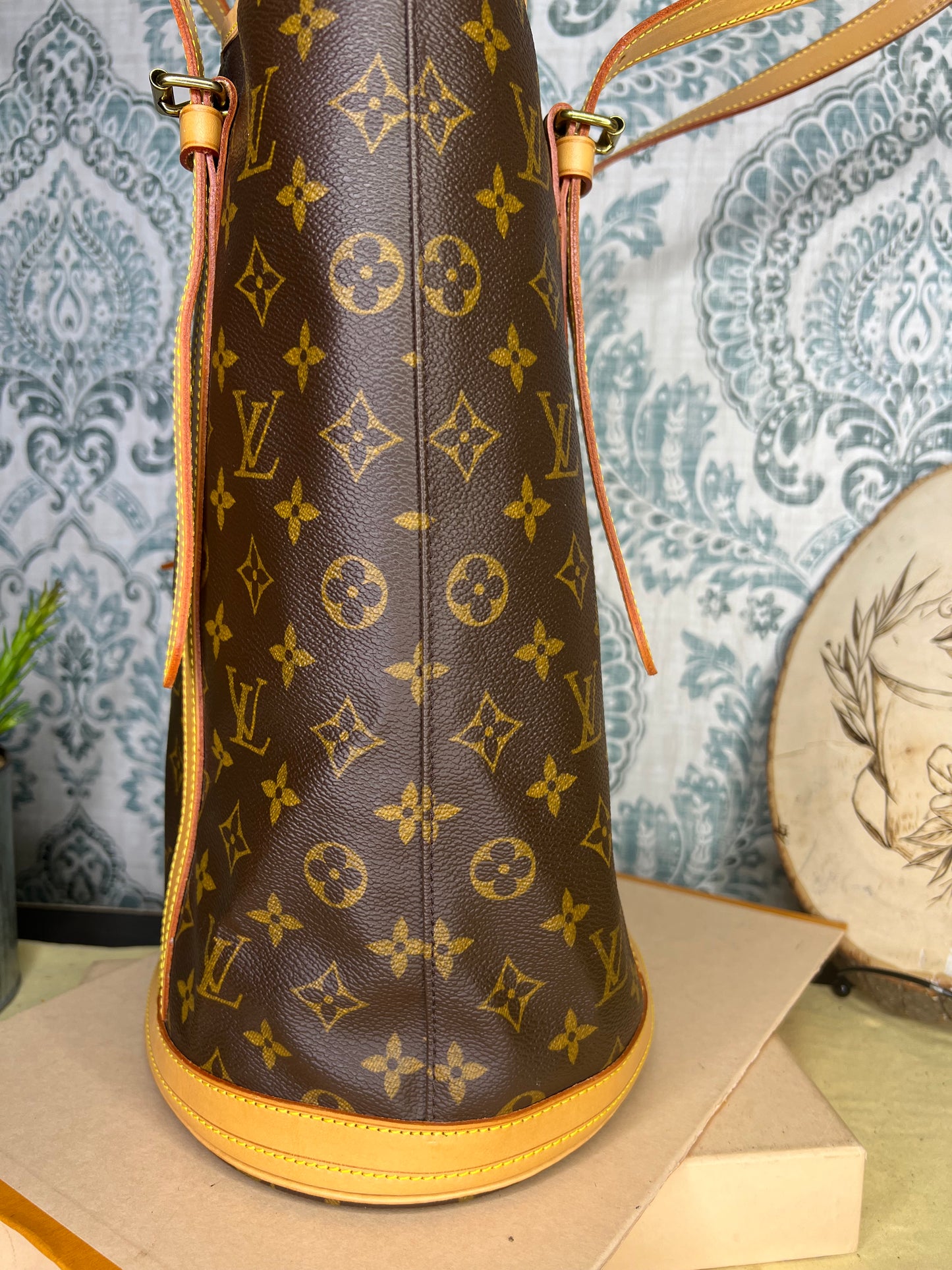 Louis Vuitton Monogram Bucket GM