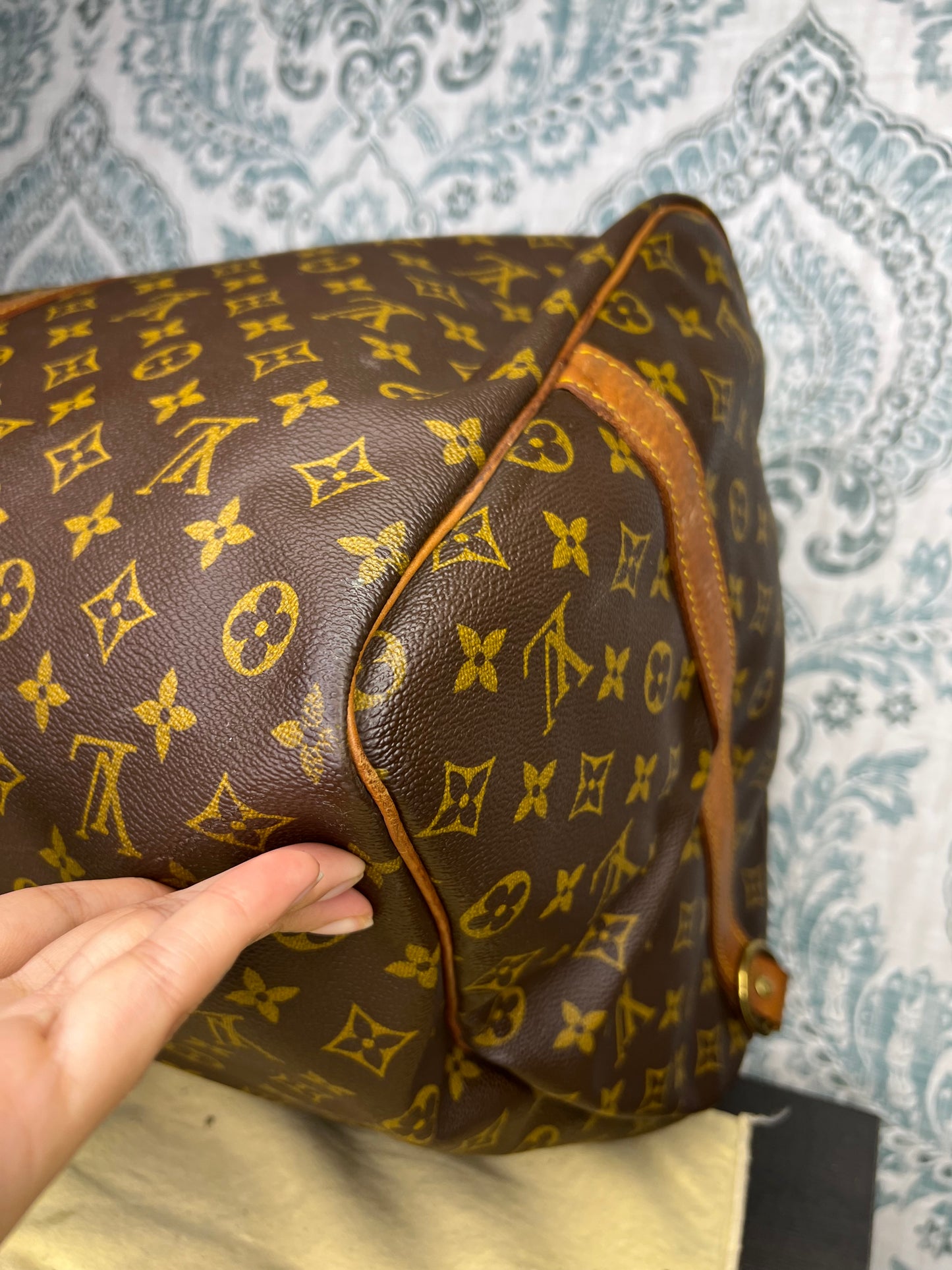 Louis Vuitton Keepall Bandouliere 60