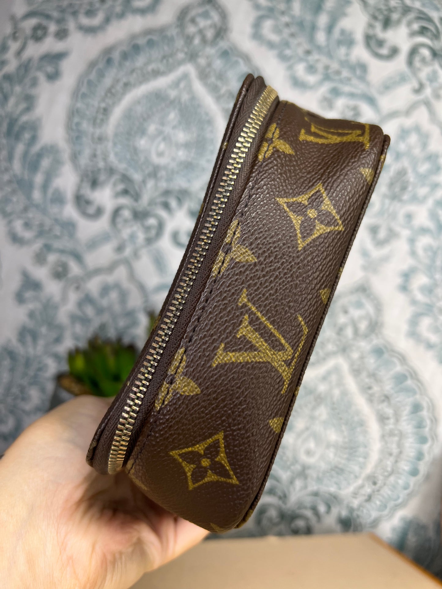 Louis Vuitton Monte Carlo GM Jewelry Case