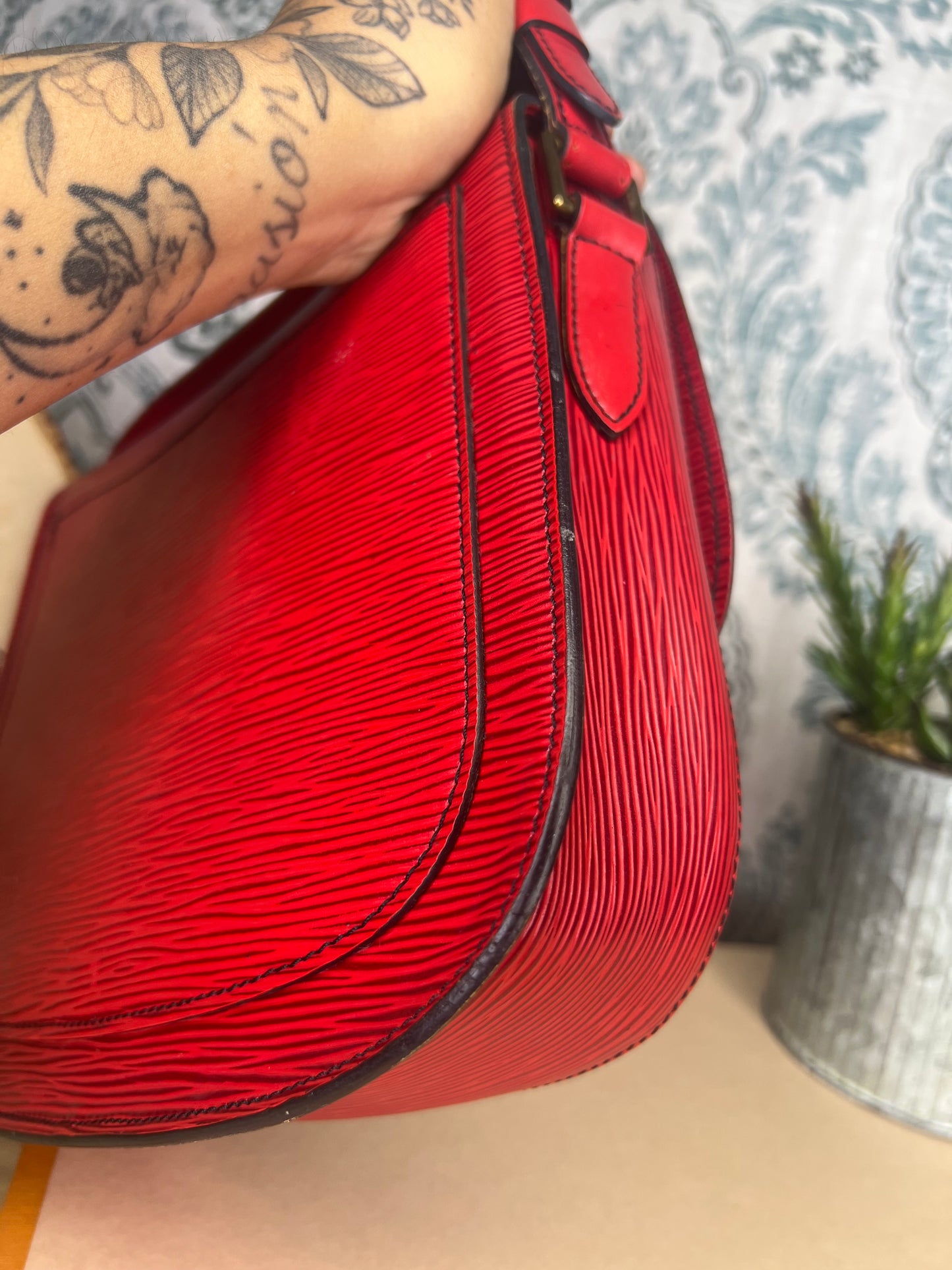 Saint Cloud GM Red Epi