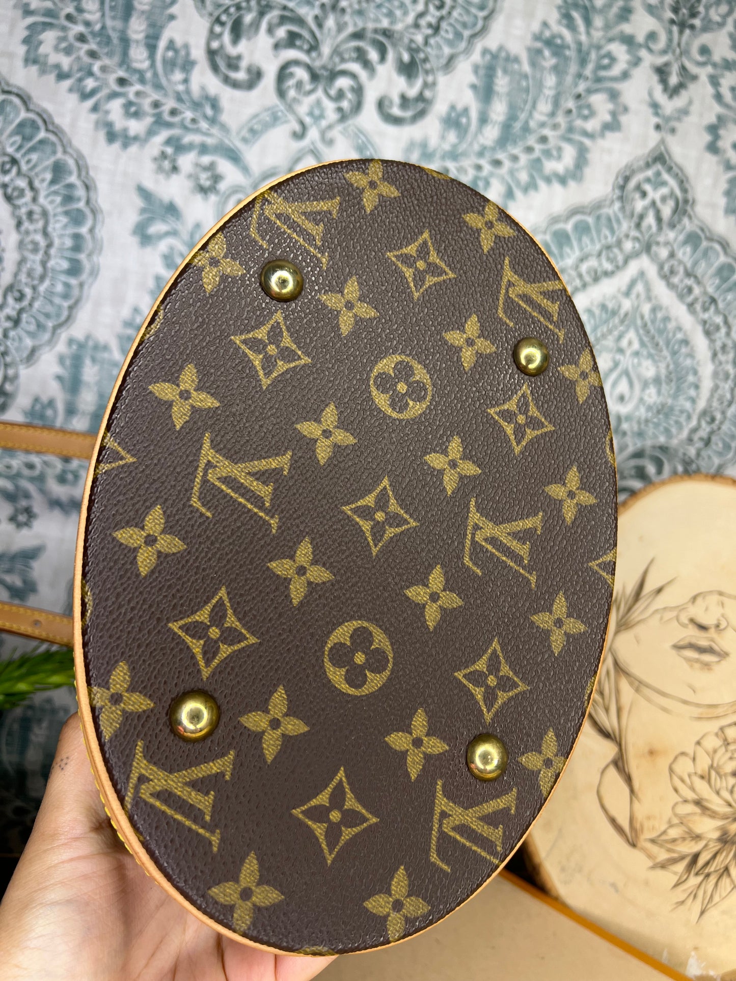 Louis Vuitton Bucket PM