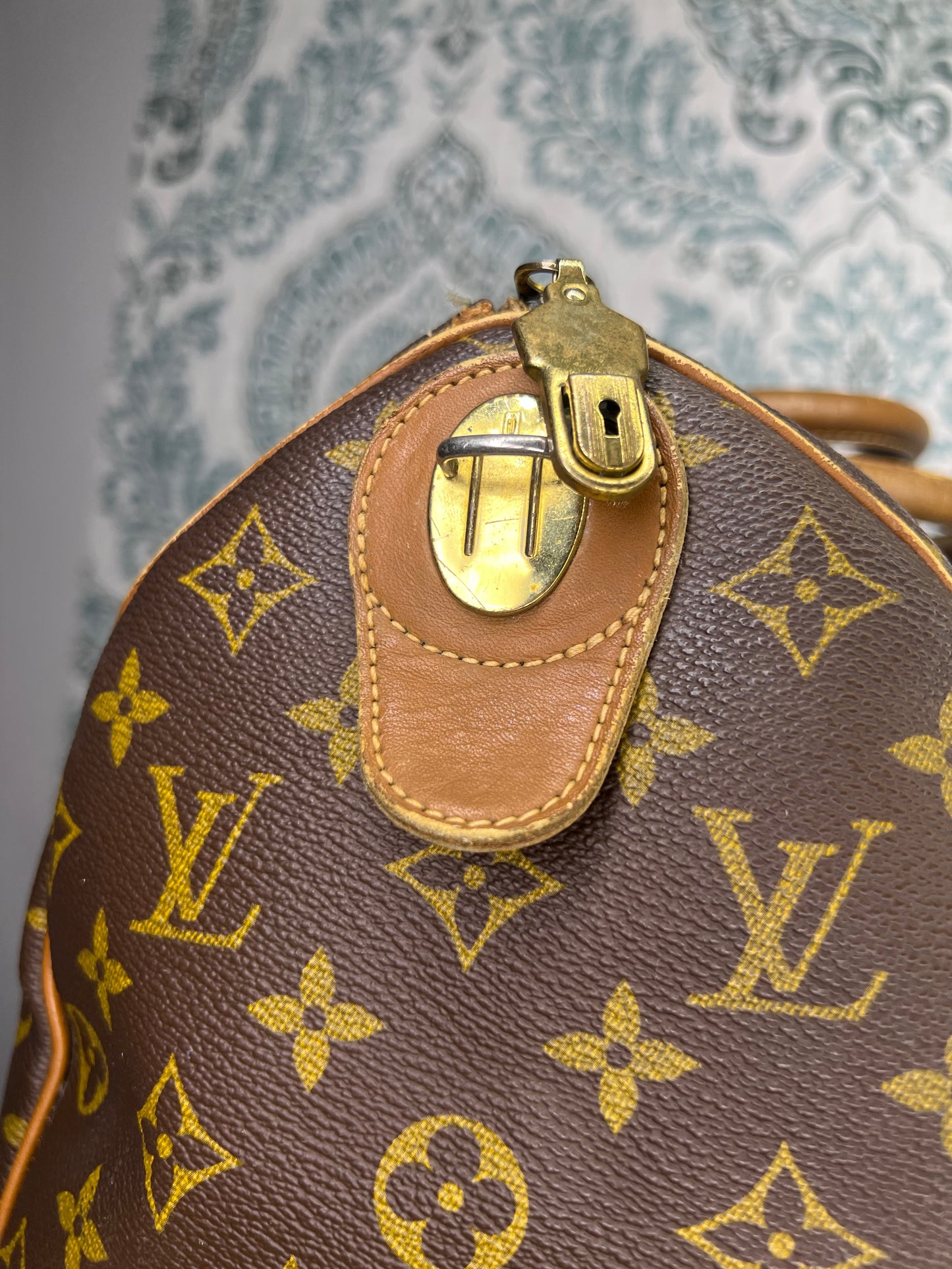 Louis Vuitton French Company 35