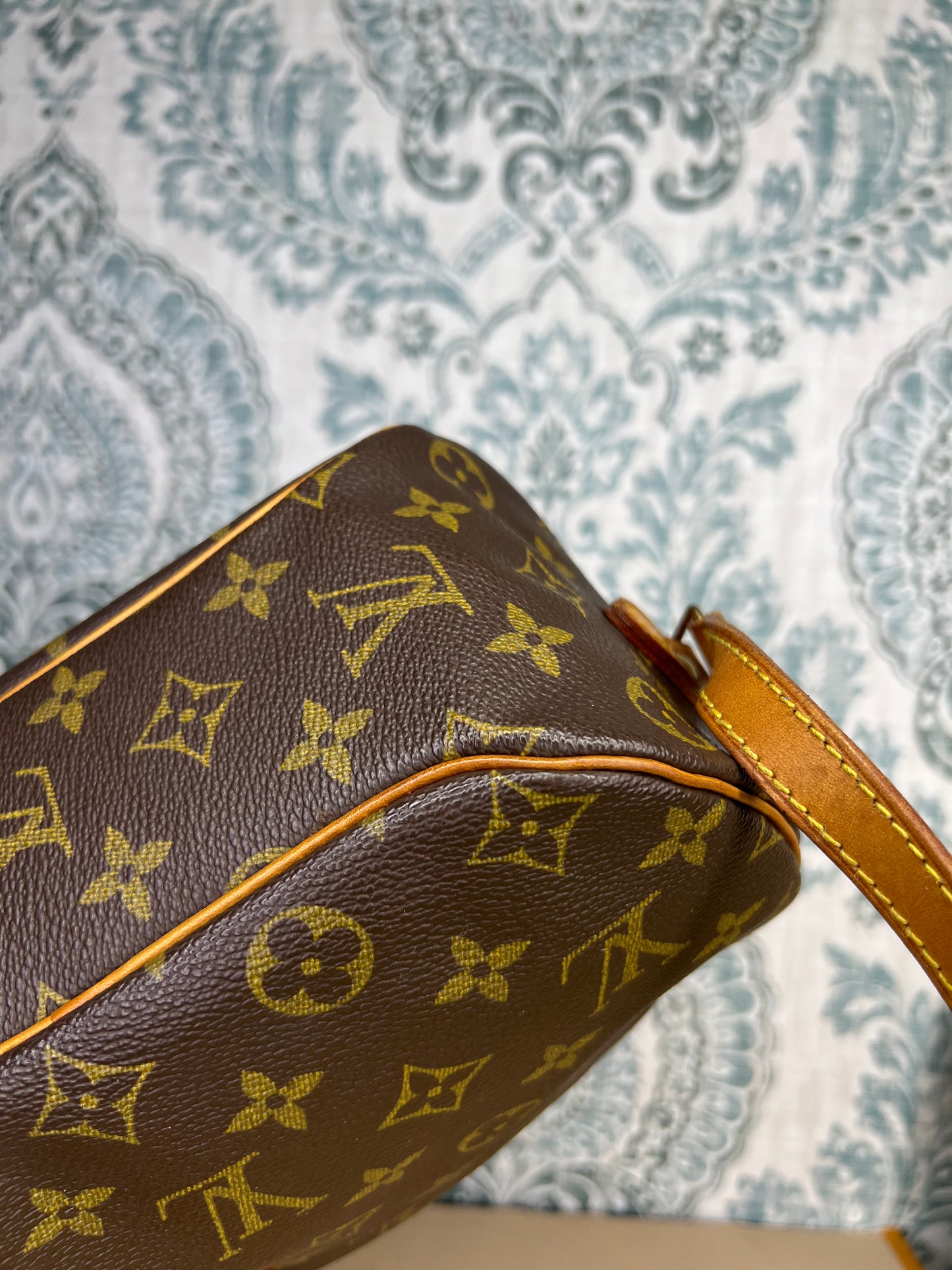 Louis Vuitton Blois
