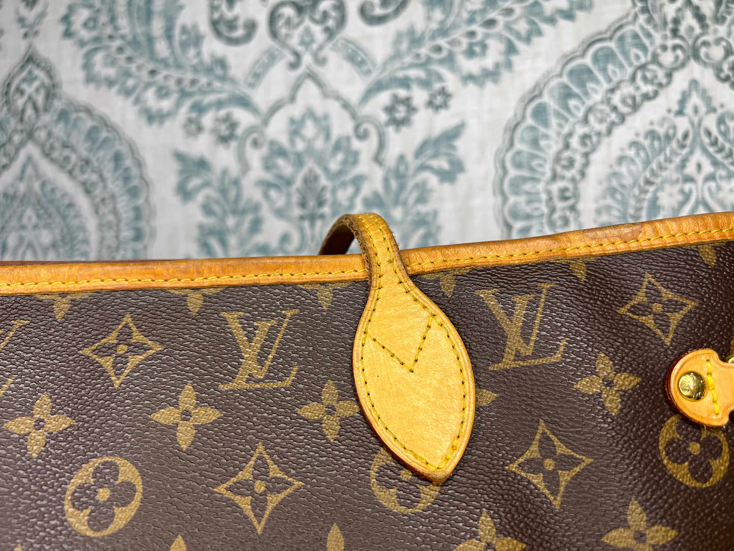 Louis Vuitton Neverfull Pivoine