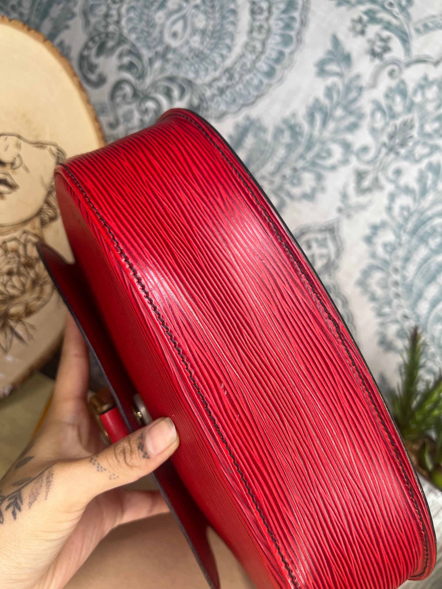 Saint Cloud GM Red Epi