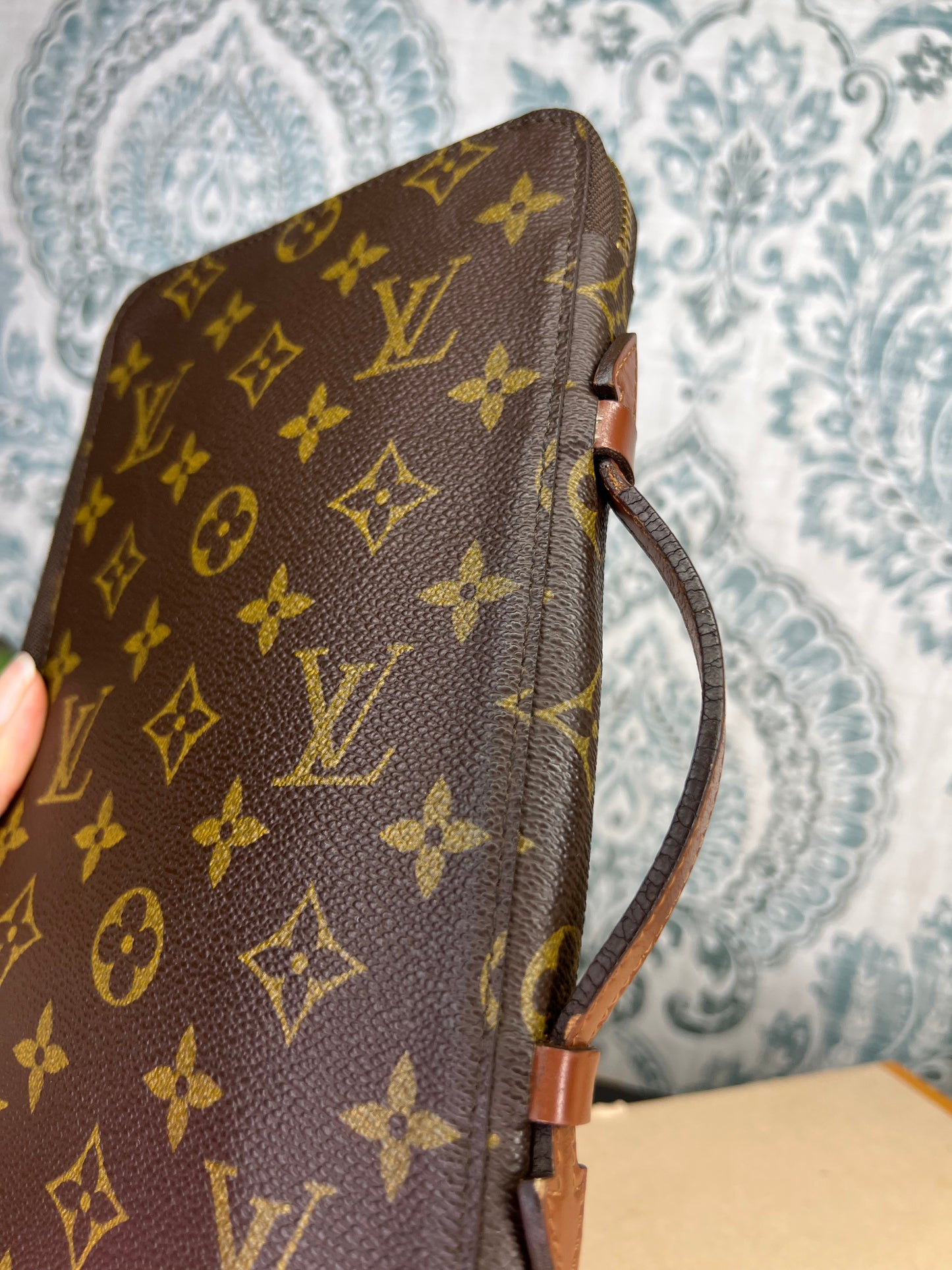 Louis Vuitton Escapade Travel Organizer