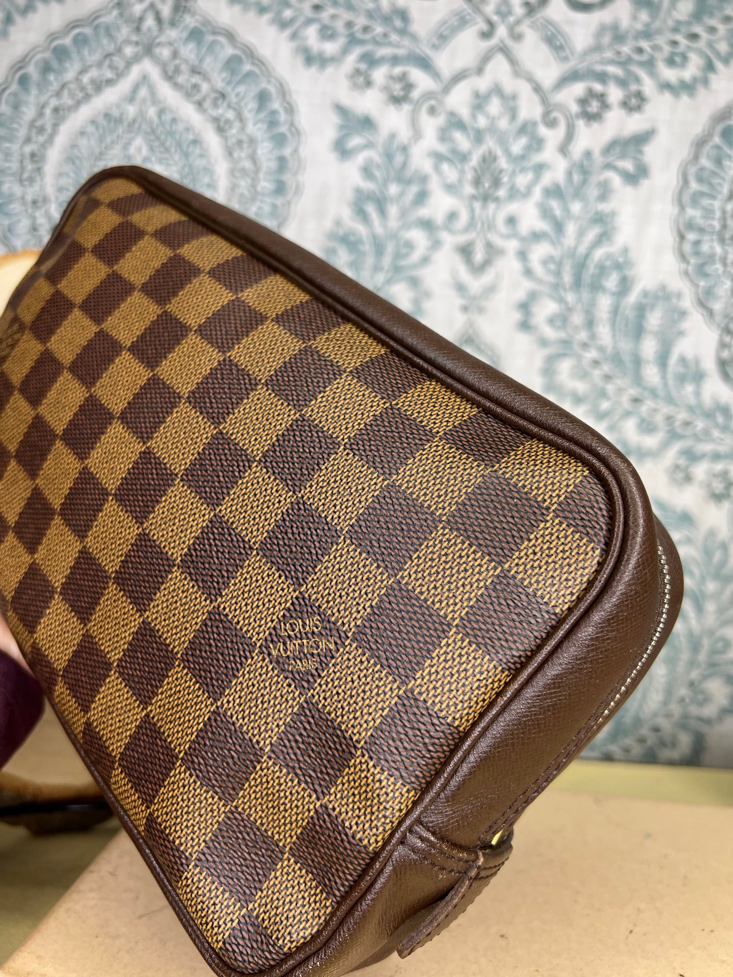Damier Ebene Trousse Pouch
