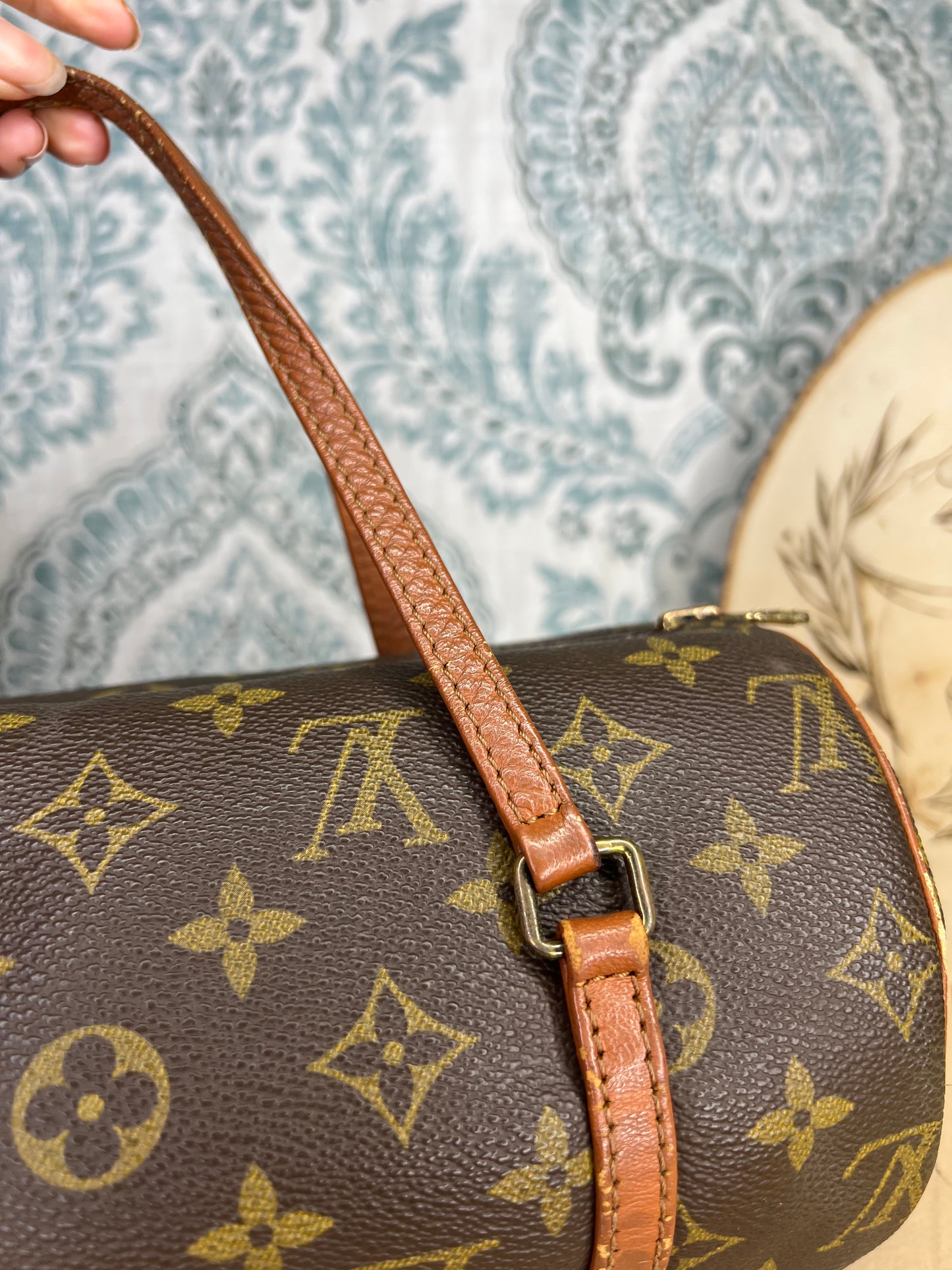 Louis Vuitton Papillon 26