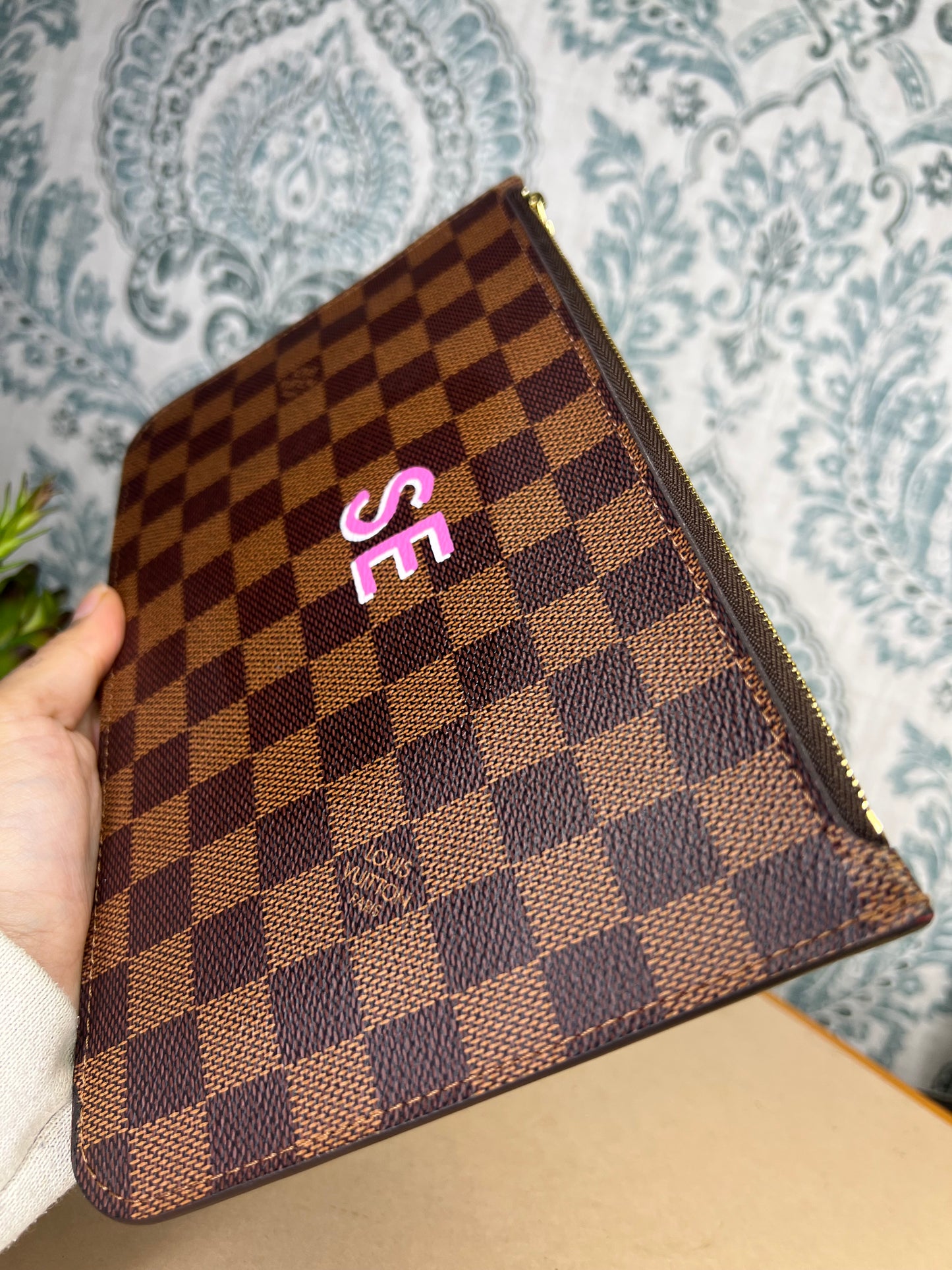 Louis Vuitton Neverfull Pochette Pouch Damier Ebene