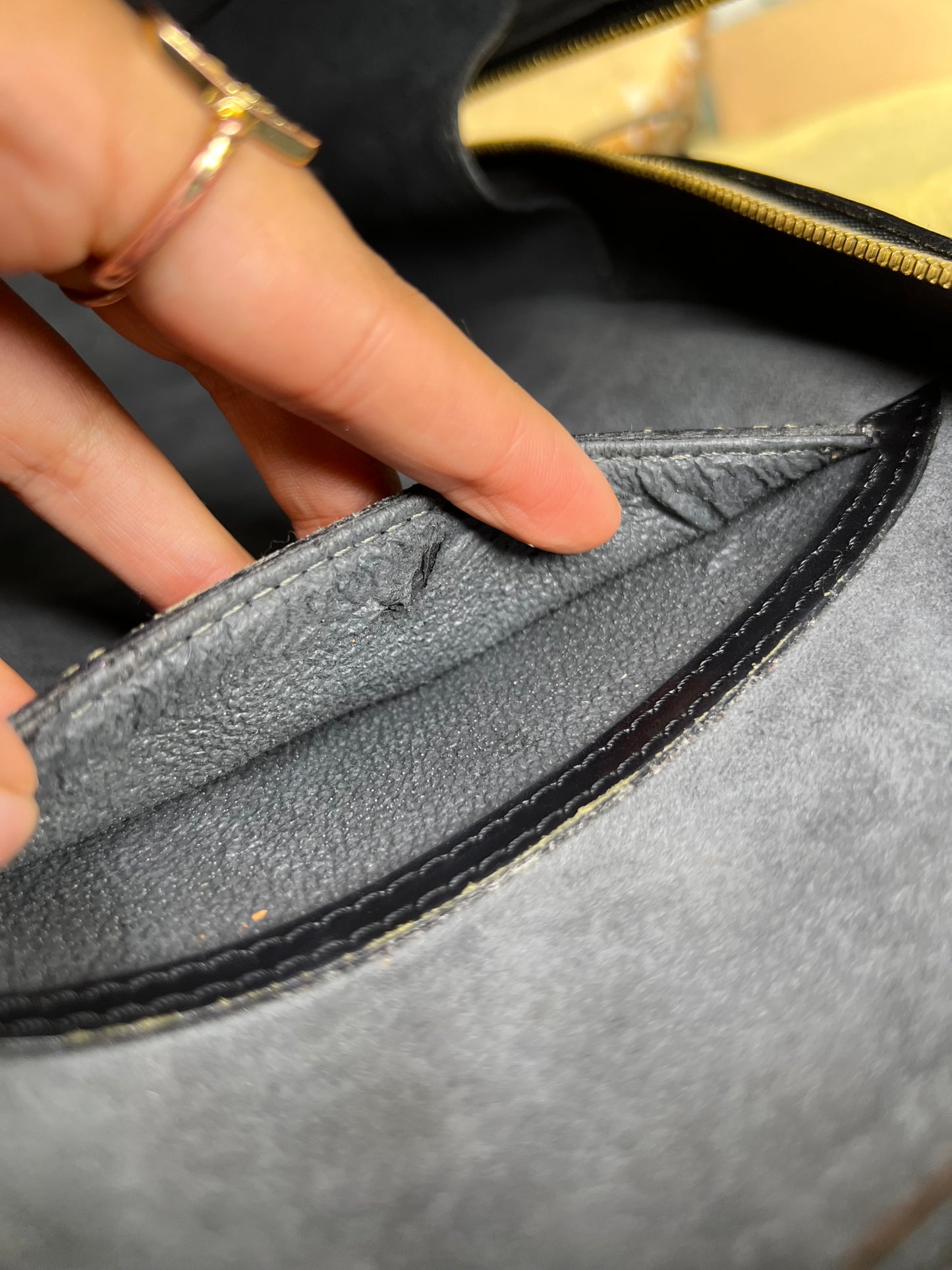 Louis Vuitton Epi Black Mabillon