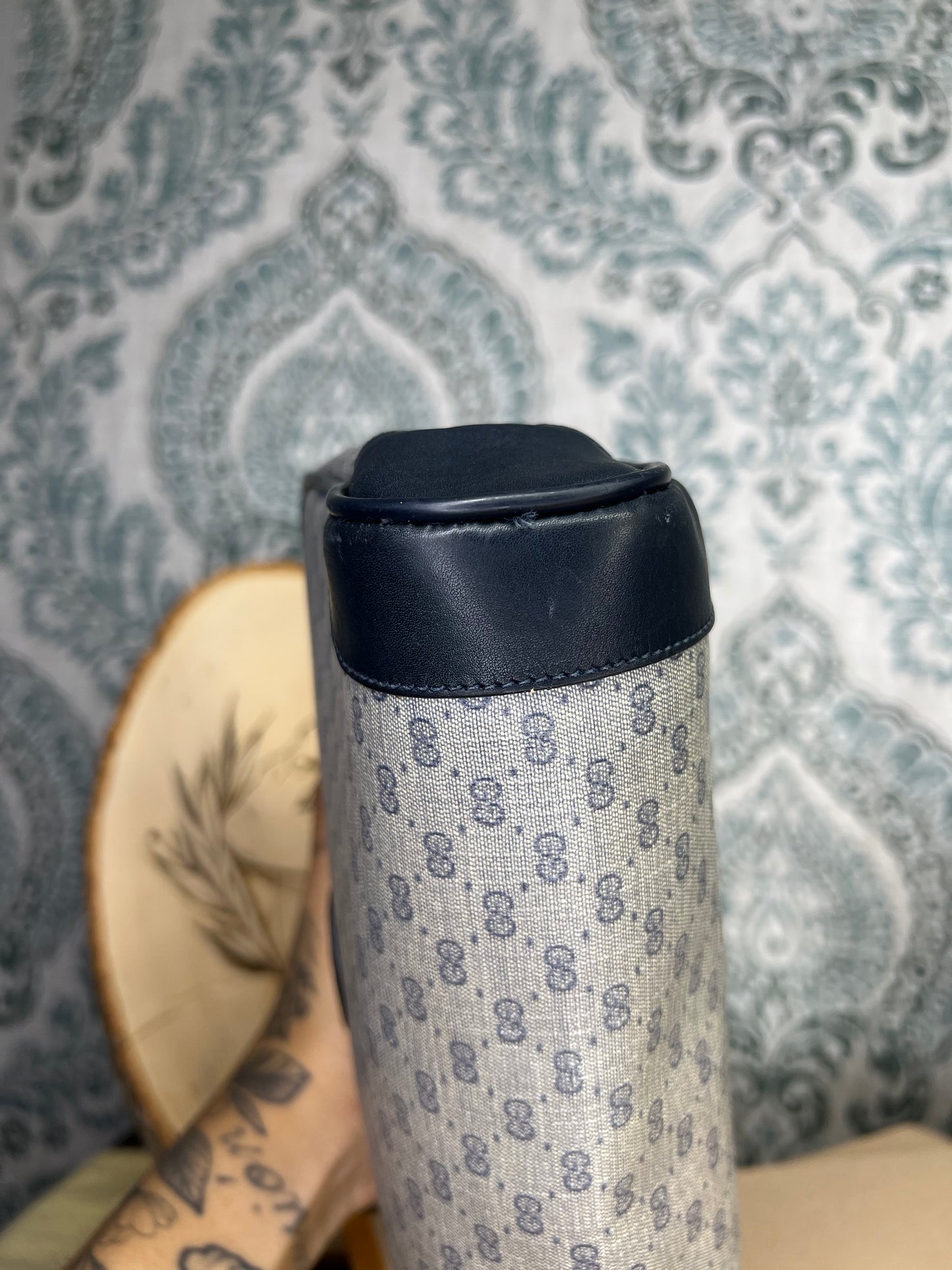 Micro Gucci Navy Vintage Clutch