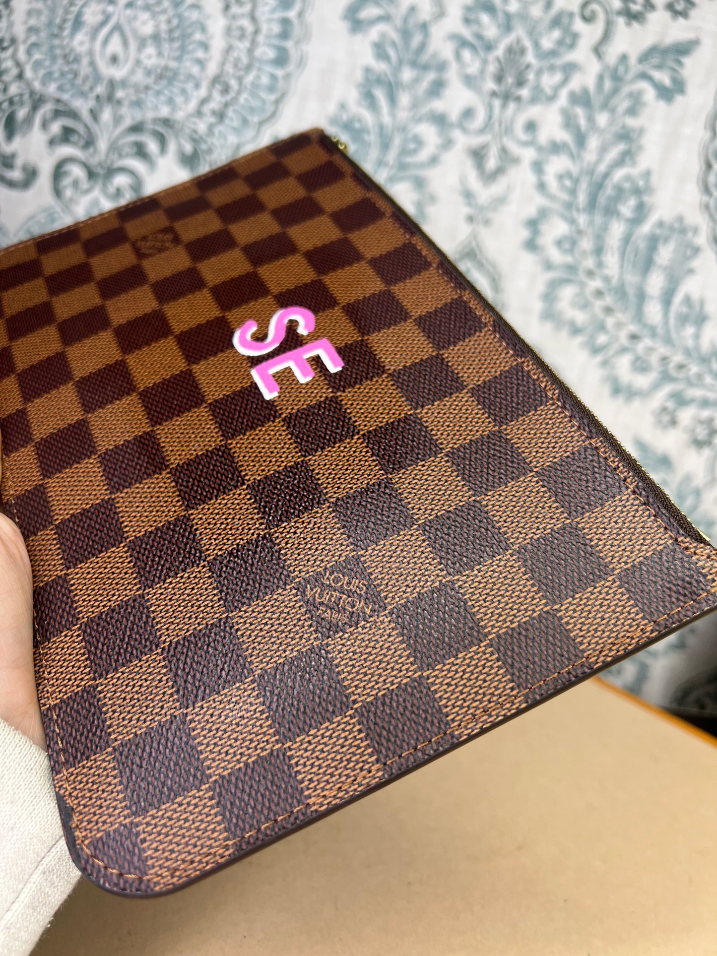 Louis Vuitton Neverfull Pochette Pouch Damier Ebene