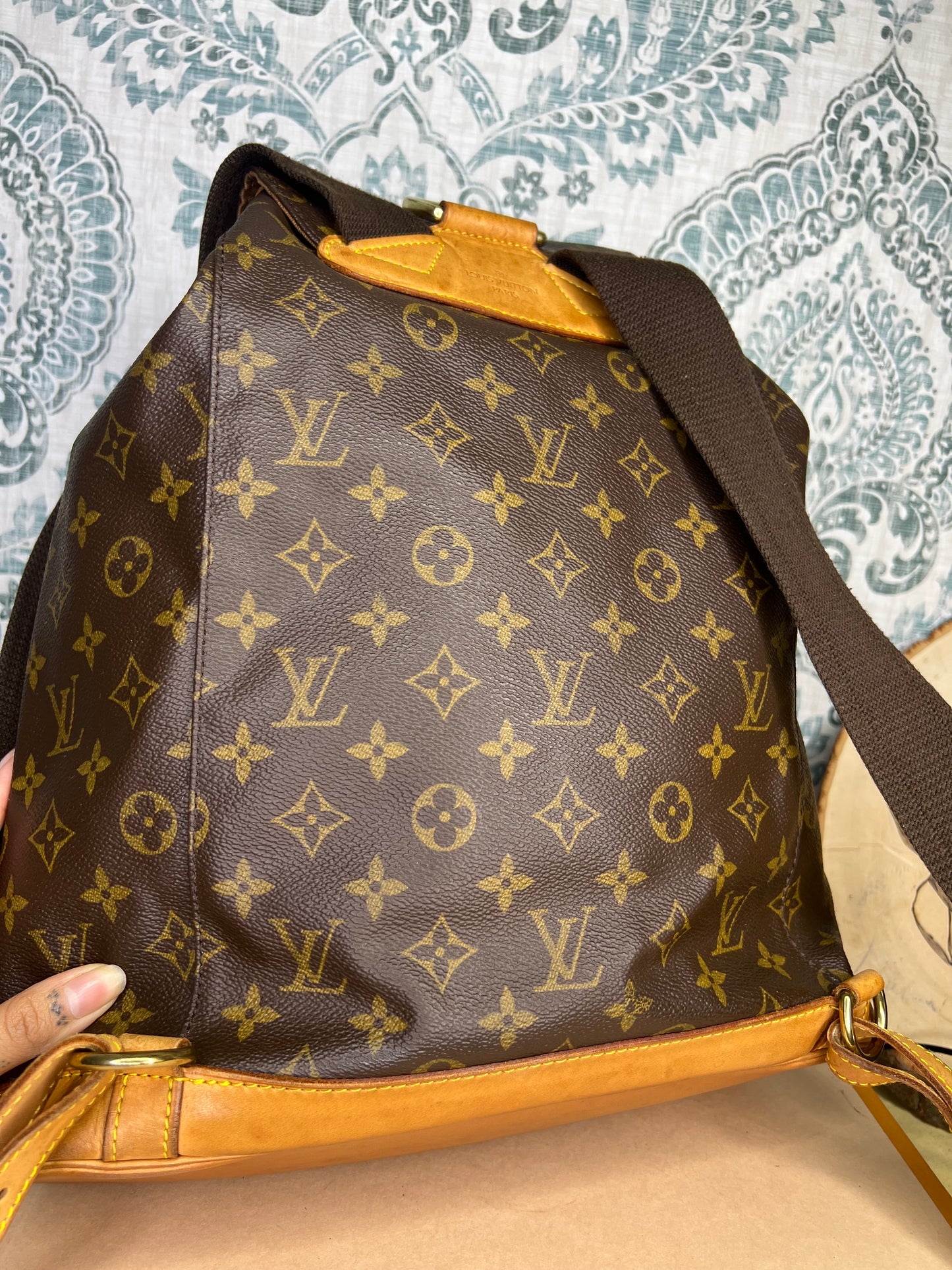 Louis Vuitton Montsouris GM