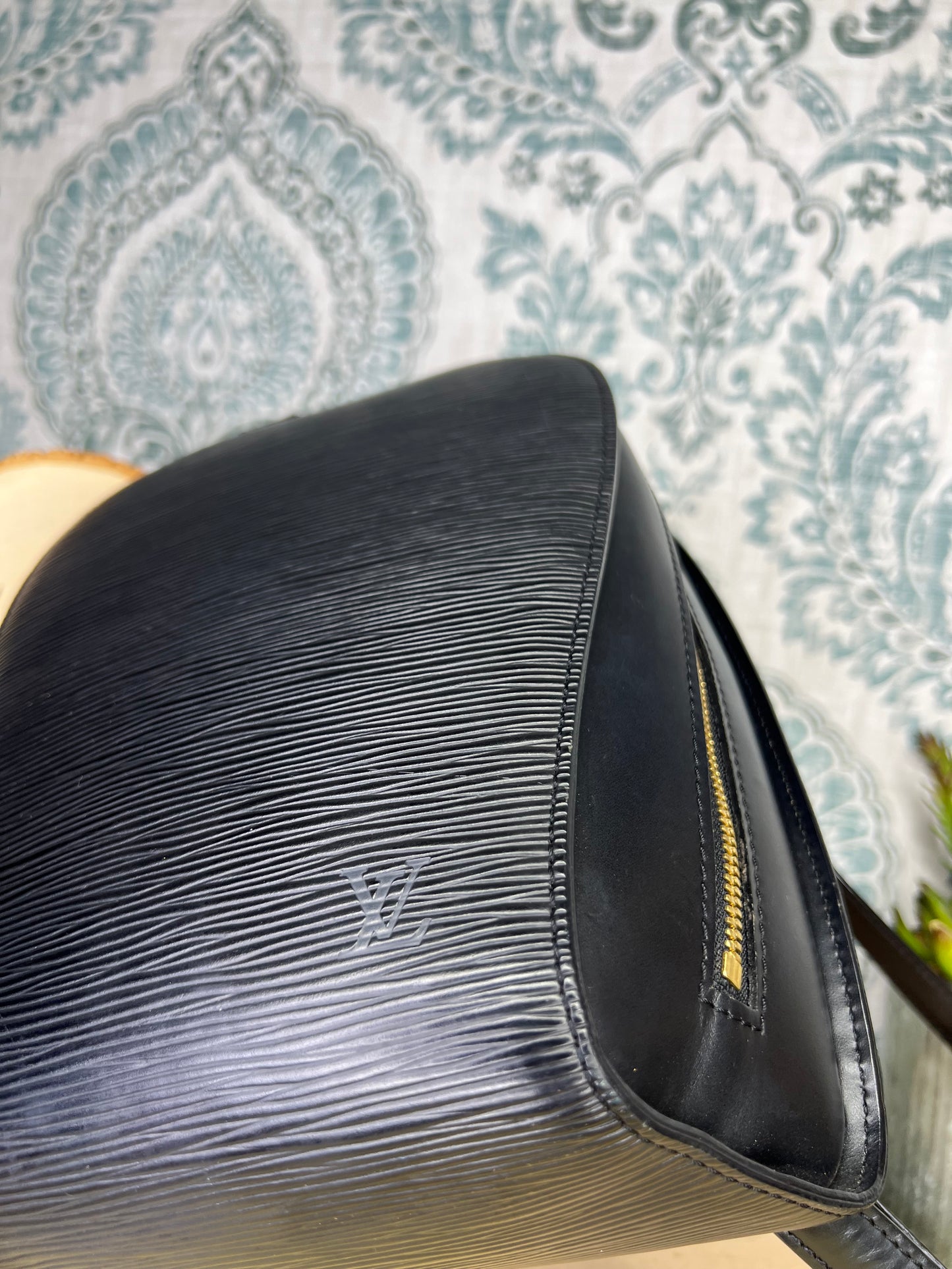 Louis Vuitton Epi Black Mabillon