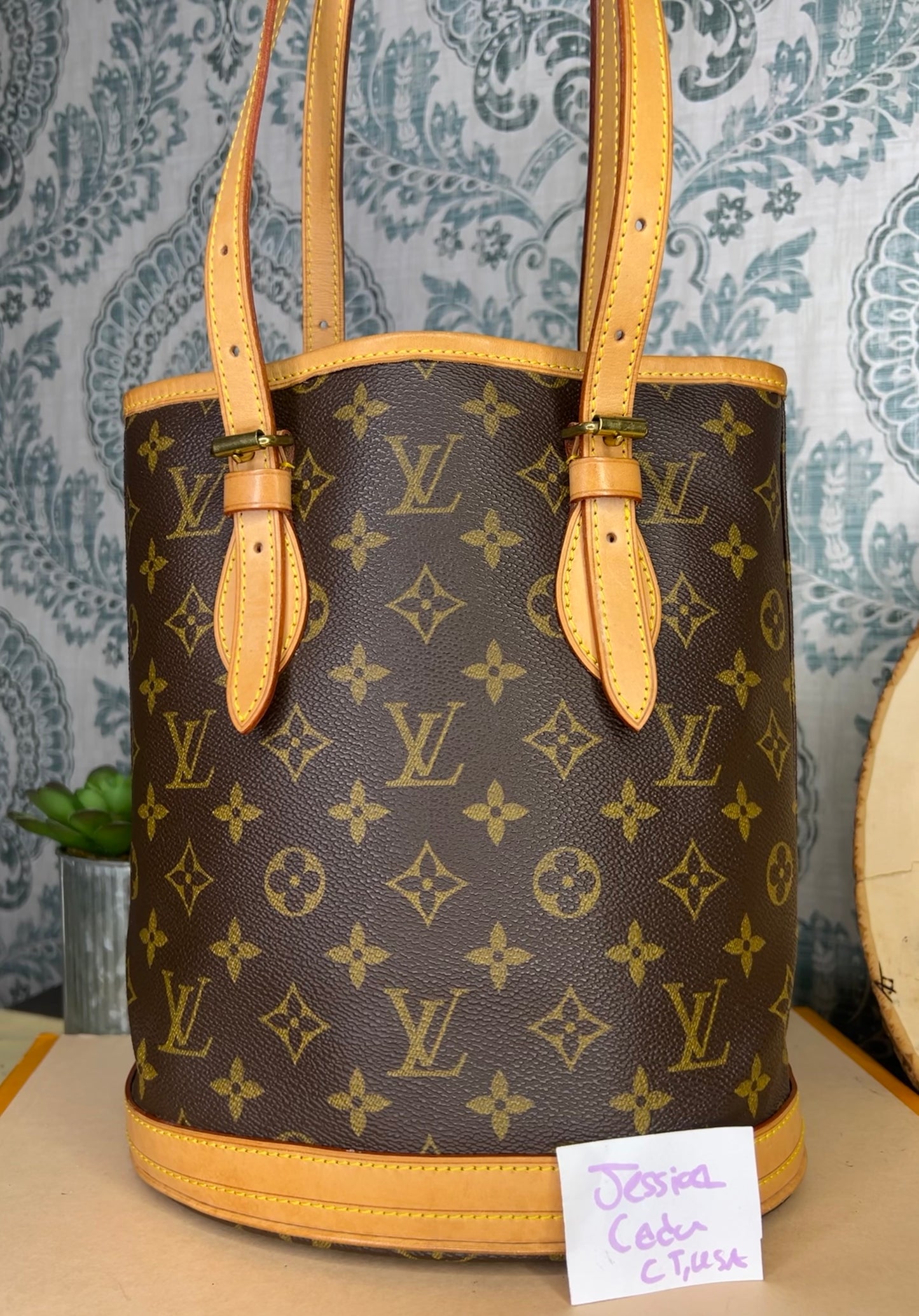 Louis Vuitton Bucket PM