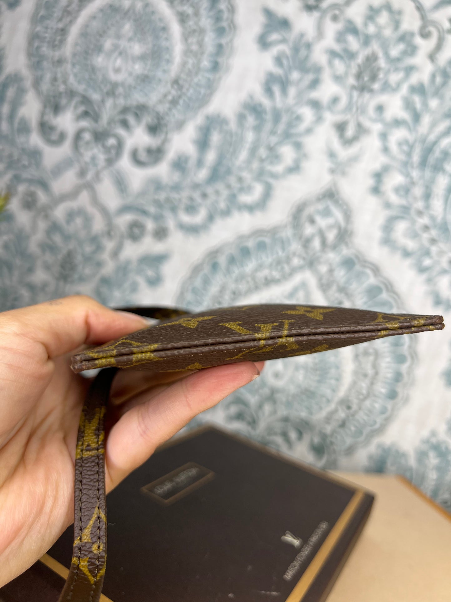 Louis Vuitton Pochette Secret