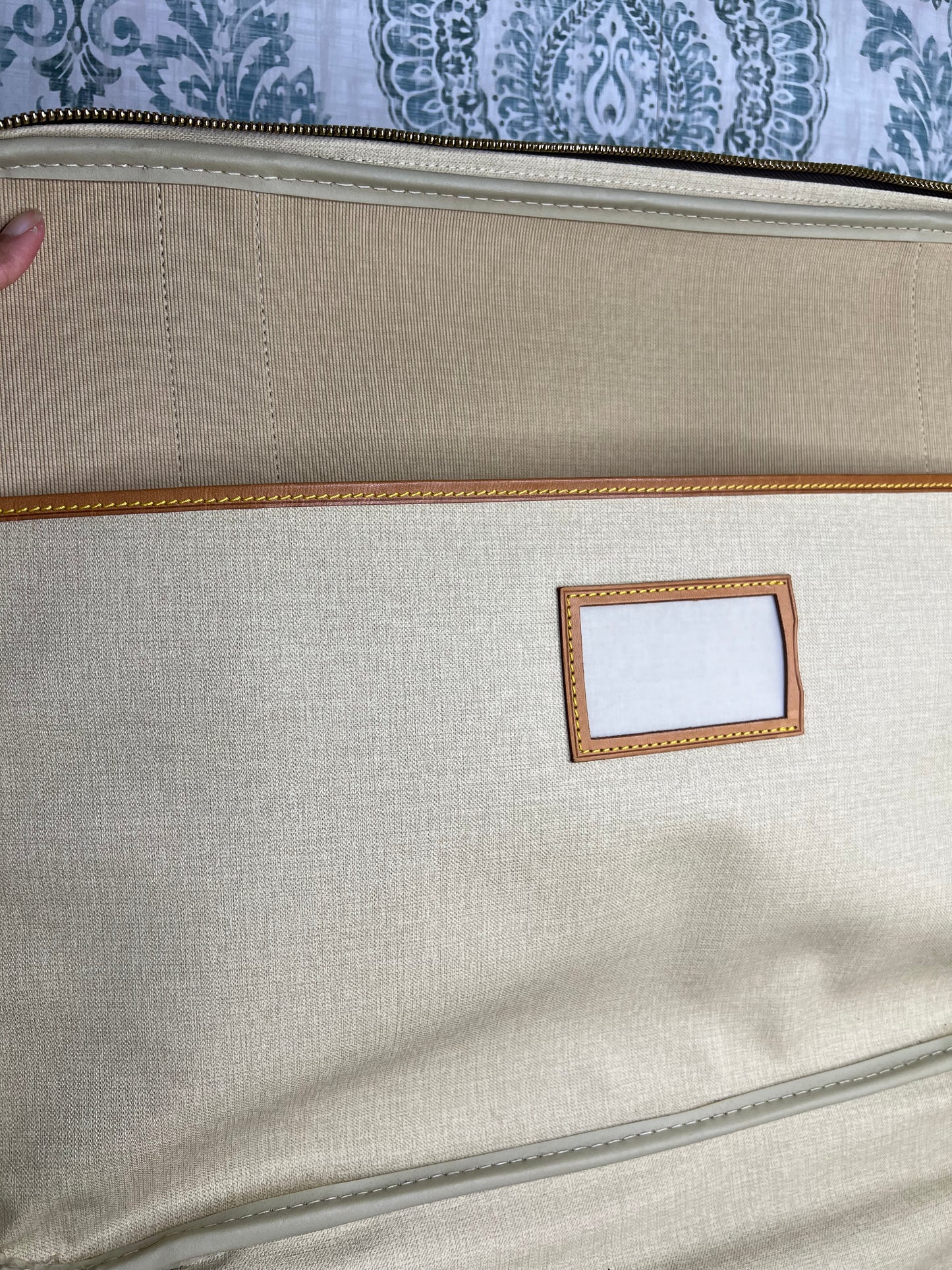 Satellite 53 Suit Case