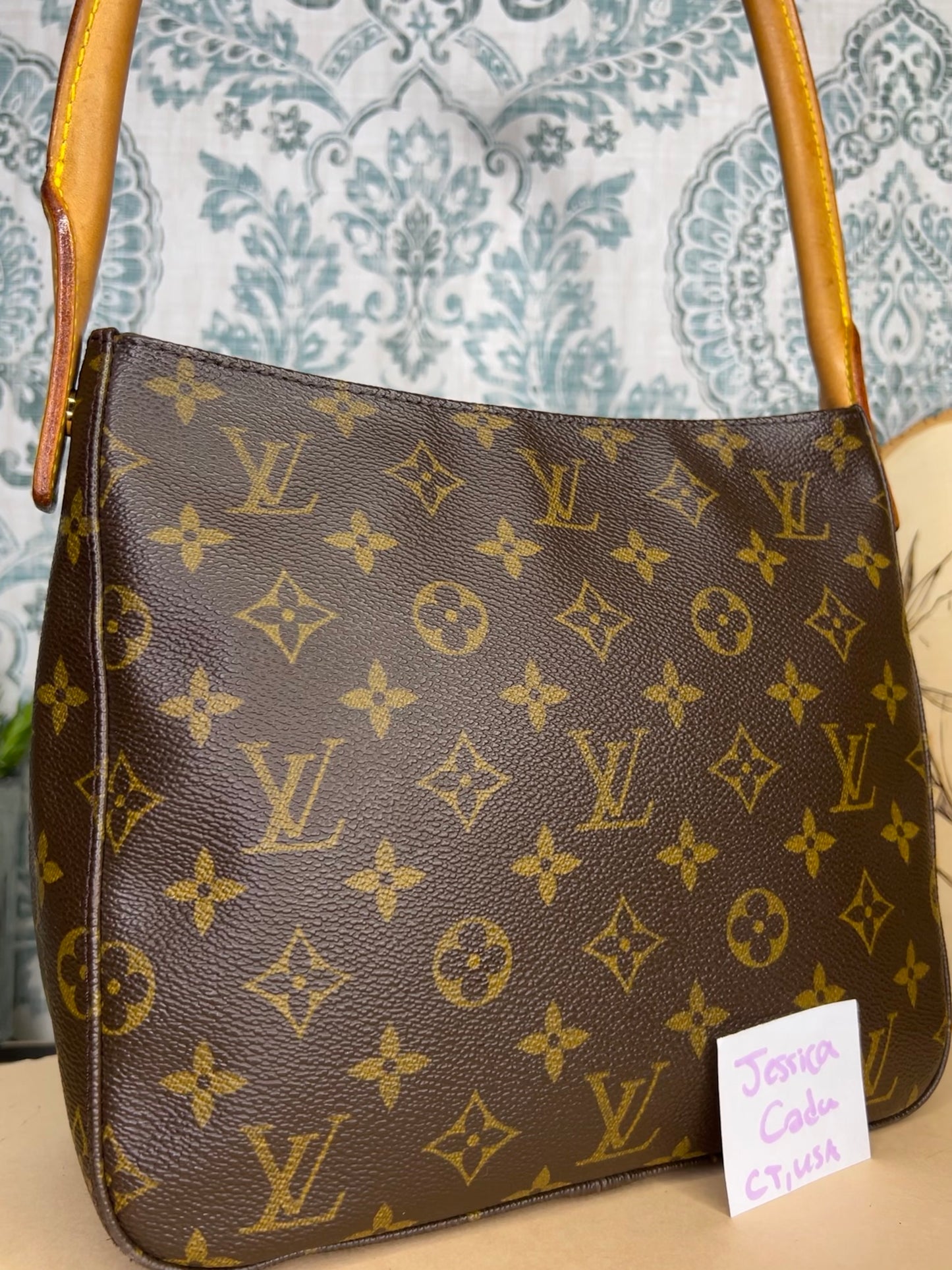 Louis Vuitton Looping MM