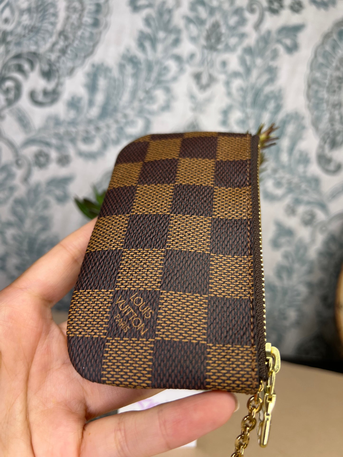 Louis Vuitton Damier Ebene Key Cles