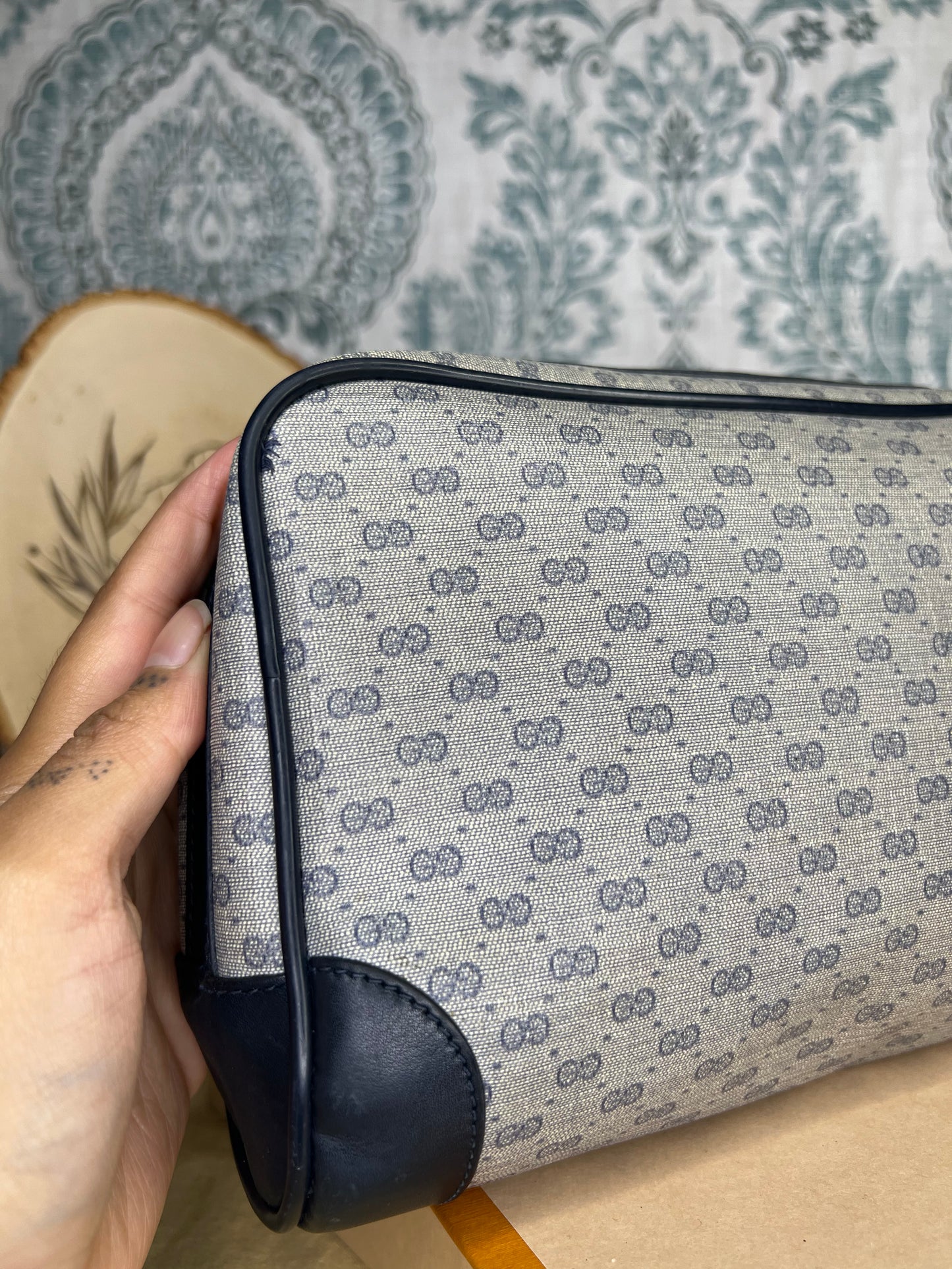 Micro Gucci Navy Vintage Clutch