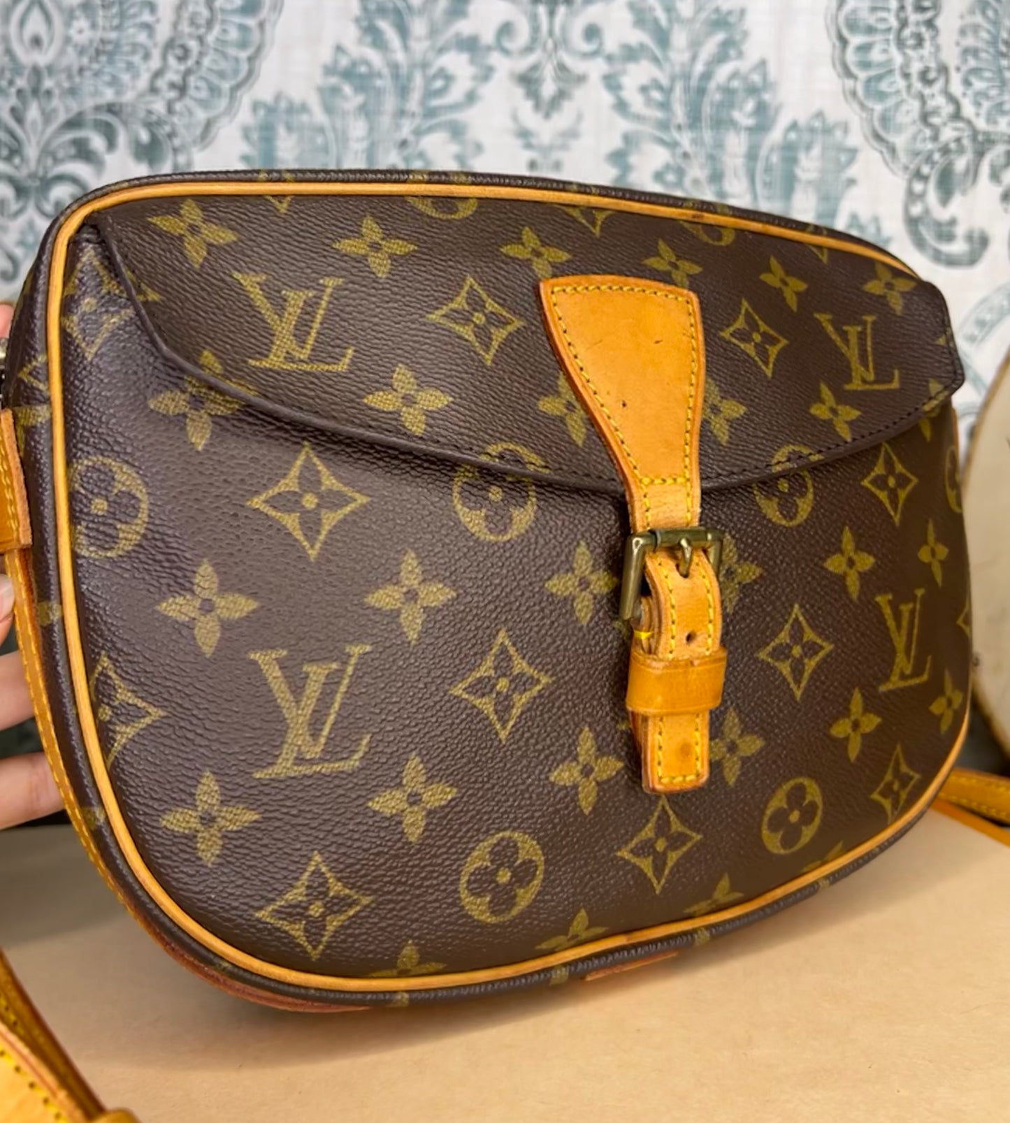 Louis Vuitton Jeune Fille MM