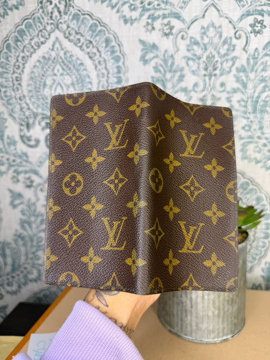 Louis Vuitton Monogram Checkbook Wallet/Cover