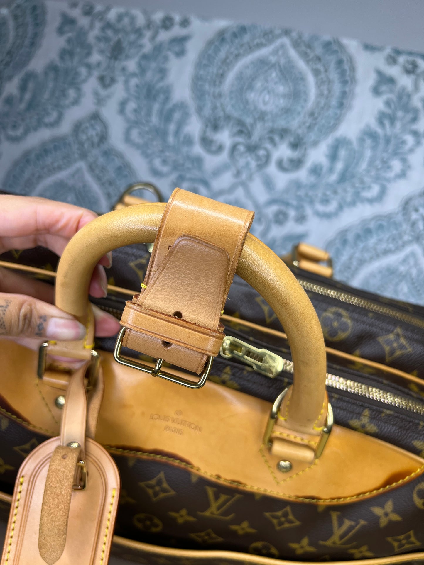 Louis Vuitton Alize 24